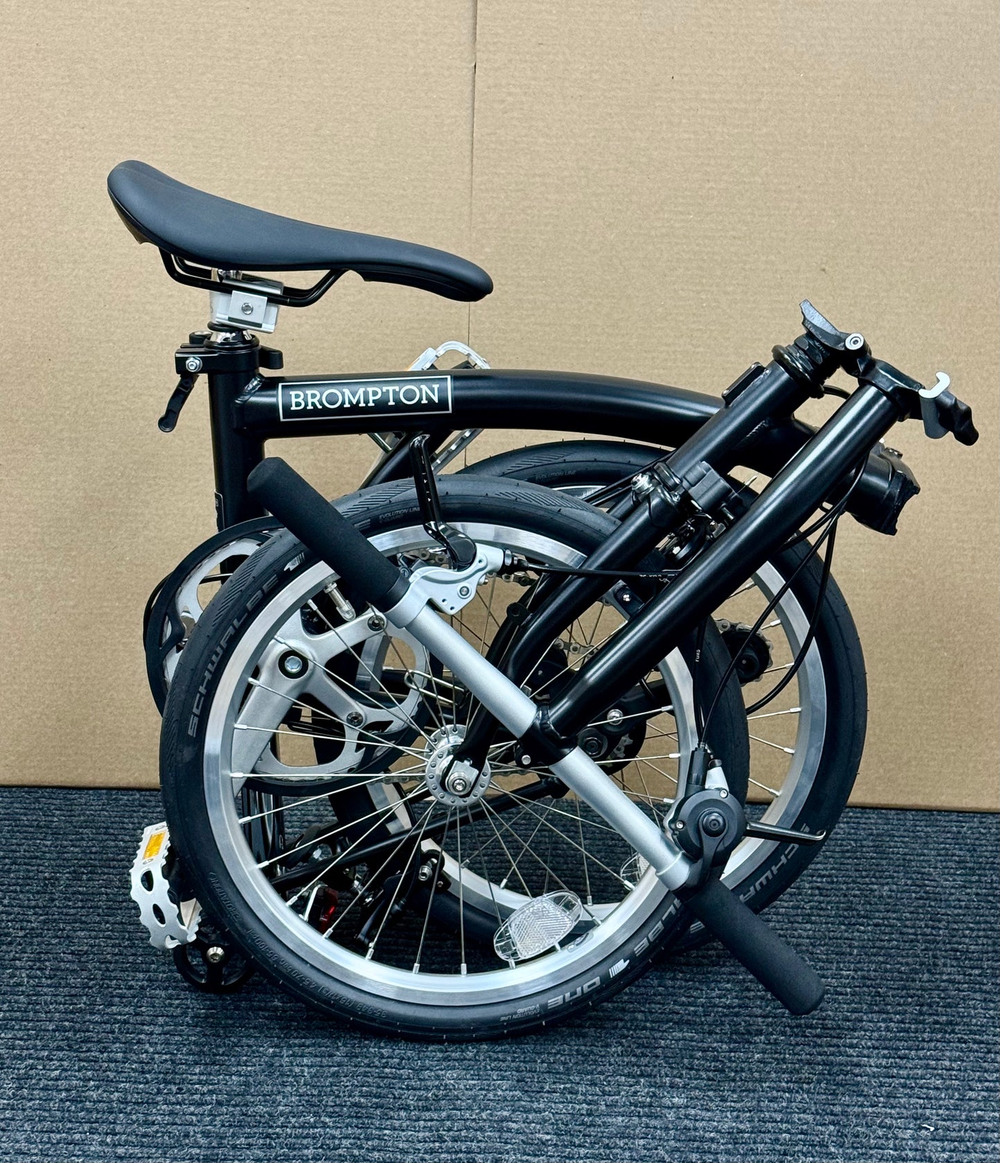 Brompton C Line 2-Speed Low-HB Black