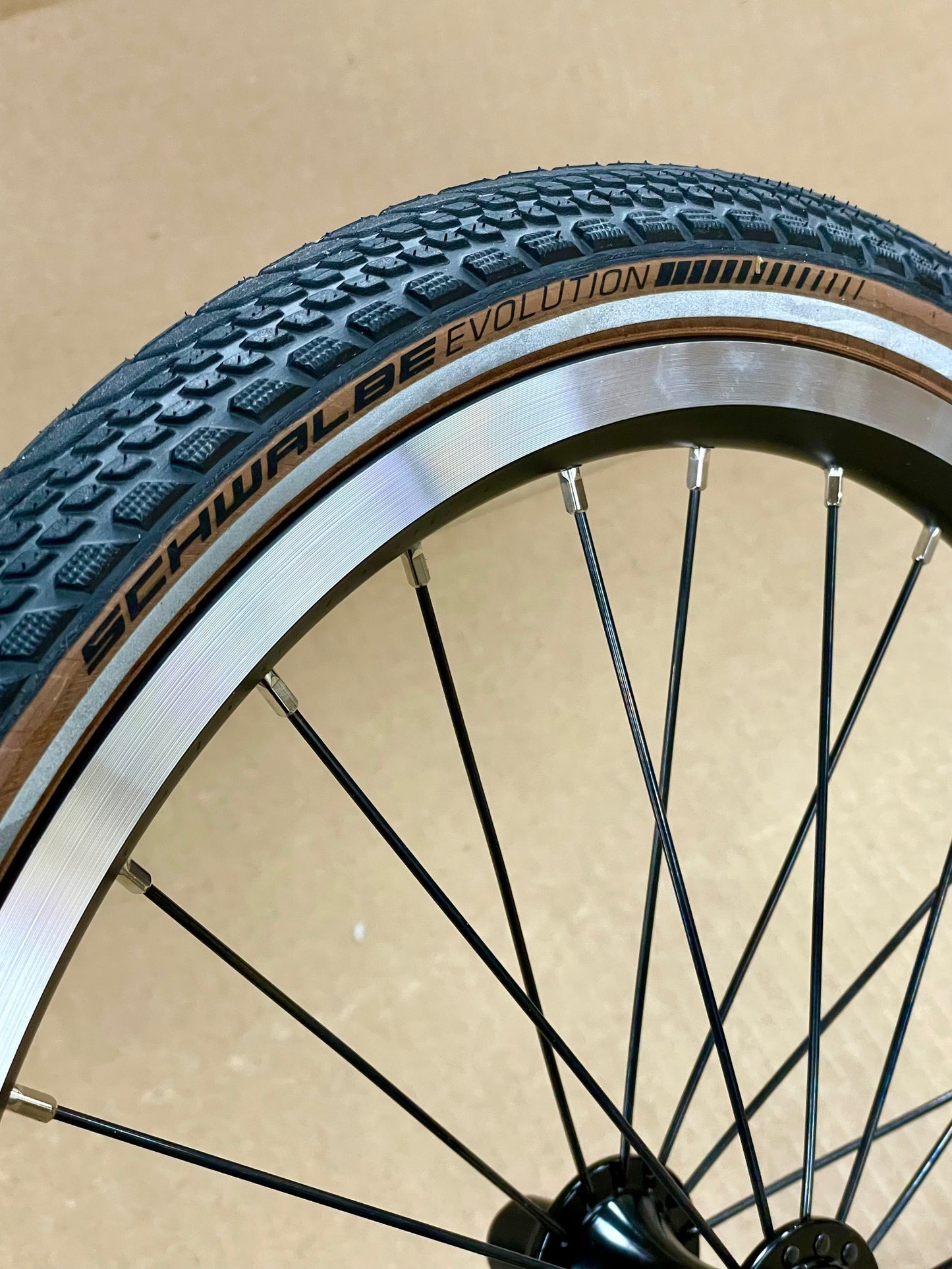 Brompton Schwalbe Marathon 16" Almotion Folding Tire Q102602