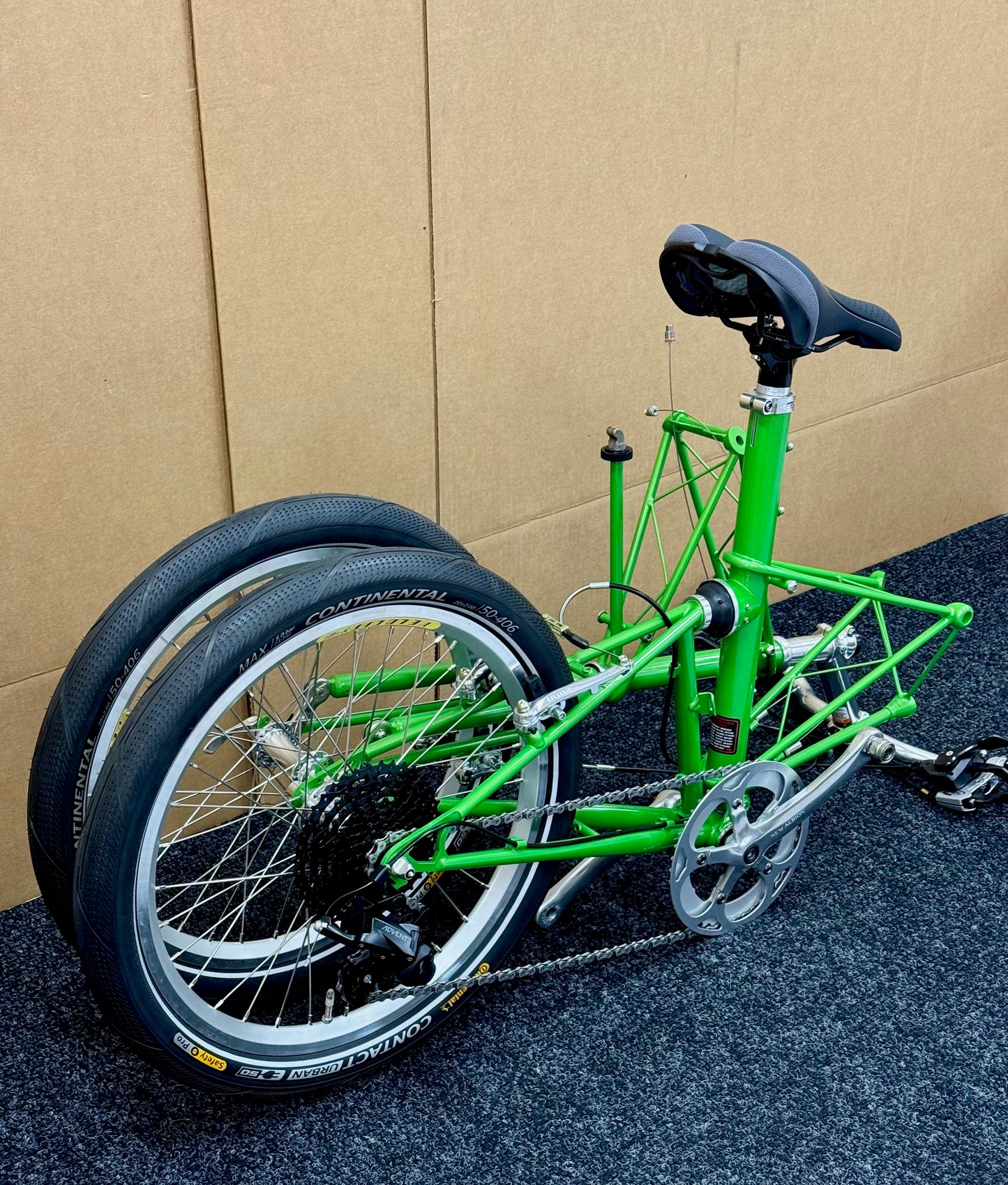 Moulton TSR Wide-Range 9-Speed Bright Green