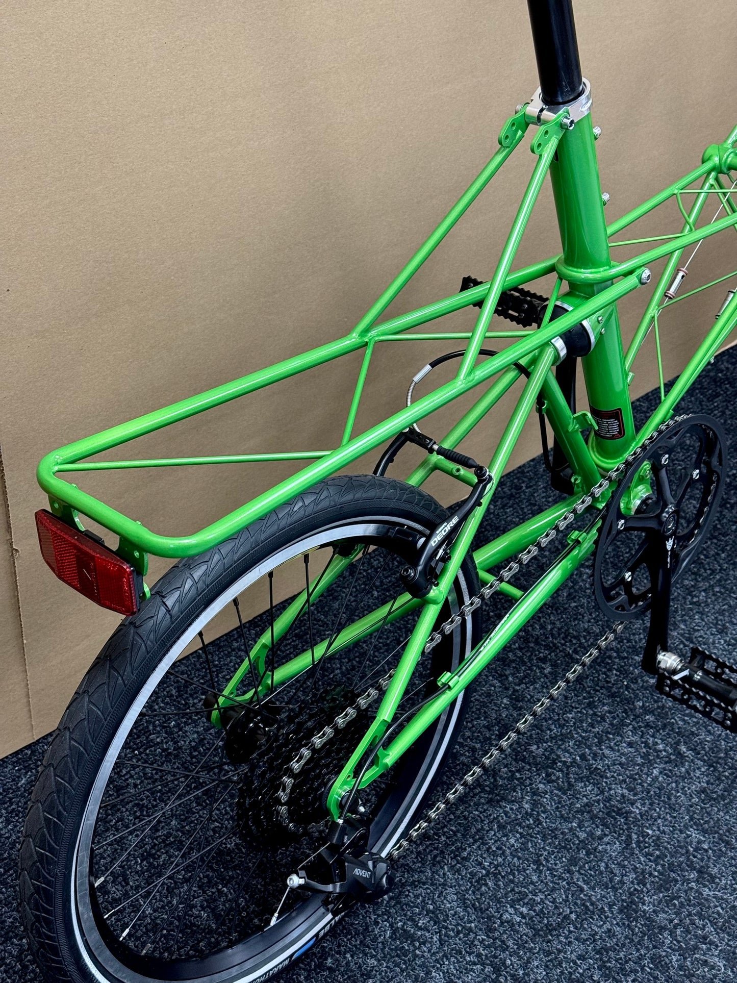 Moulton TSR Wide-Range 9-Speed Bright Green