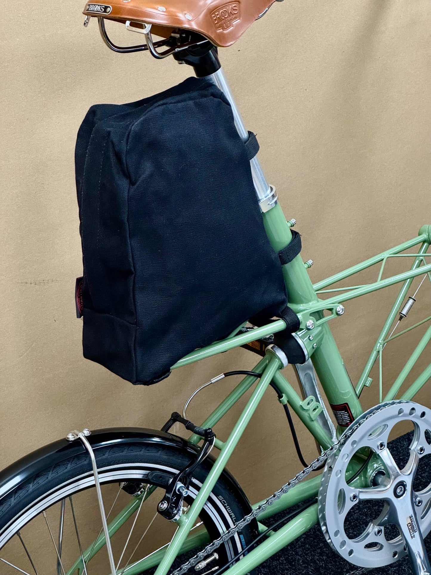 Moulton "The Hall" Special Edition