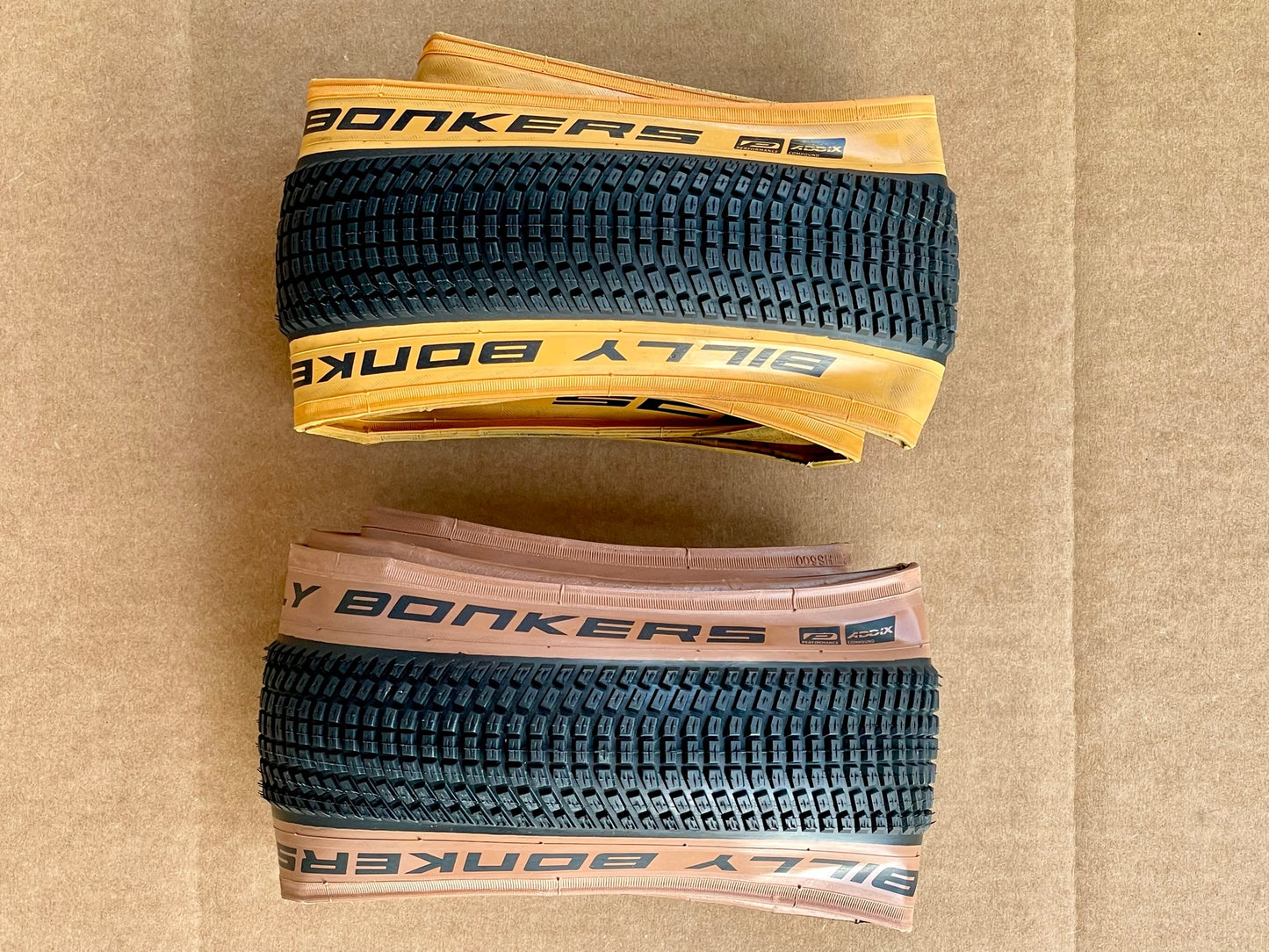 Schwalbe Billy Bonkers 20" Bronze folding tire