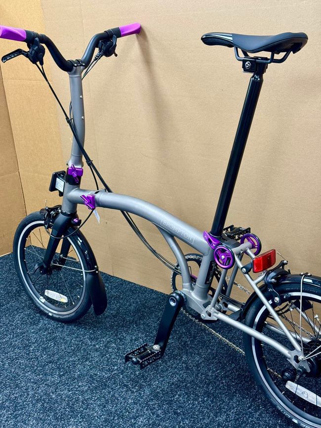 Brompton T Line 12-Speed Mid HB UPGRADED!