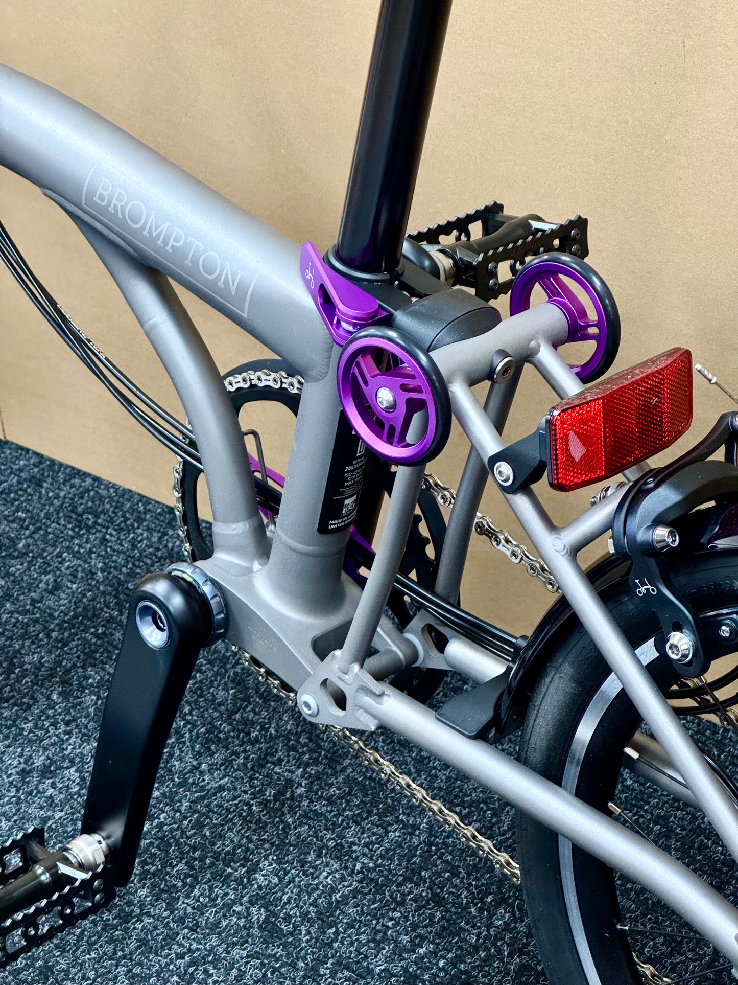 Brompton T Line 12-Speed Mid HB UPGRADED!