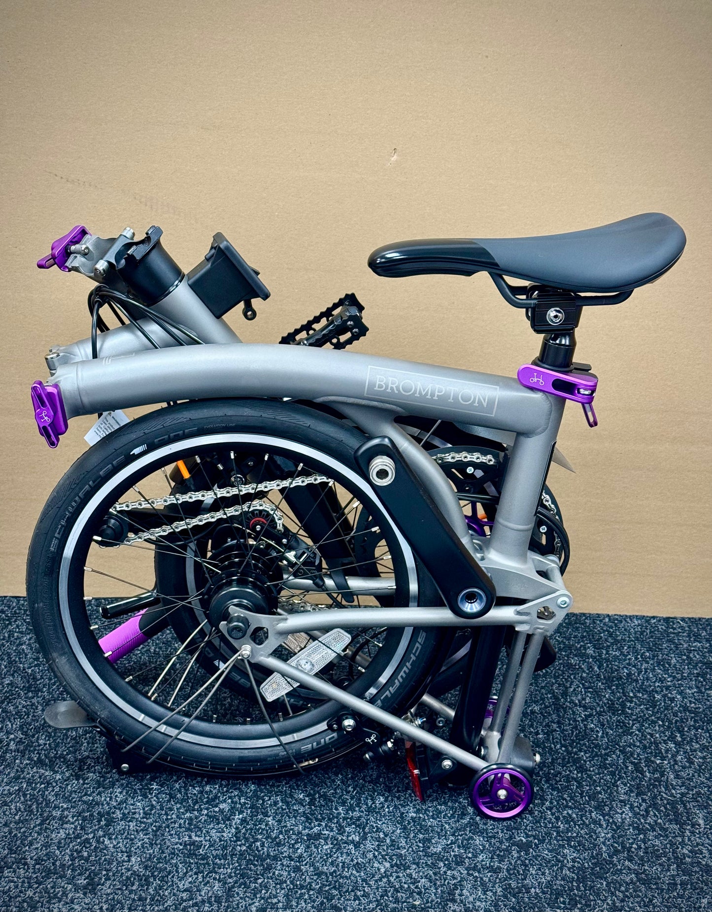 Brompton T Line 12-Speed Mid HB UPGRADED!