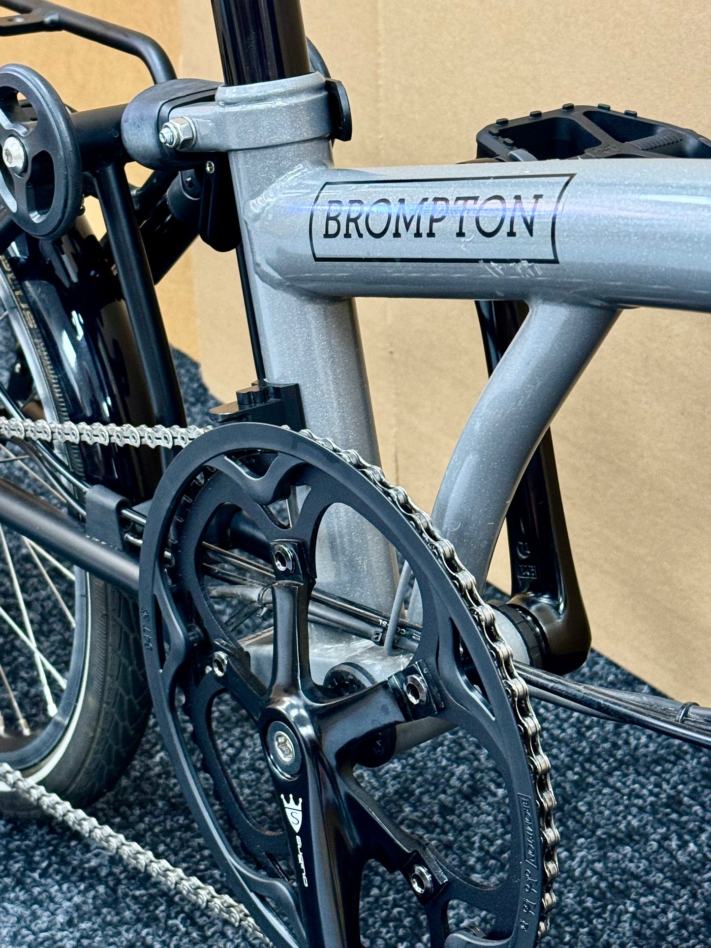 Brompton Pre-Owned P Line 4-Speed High-HB E-Bike Metallic Grey