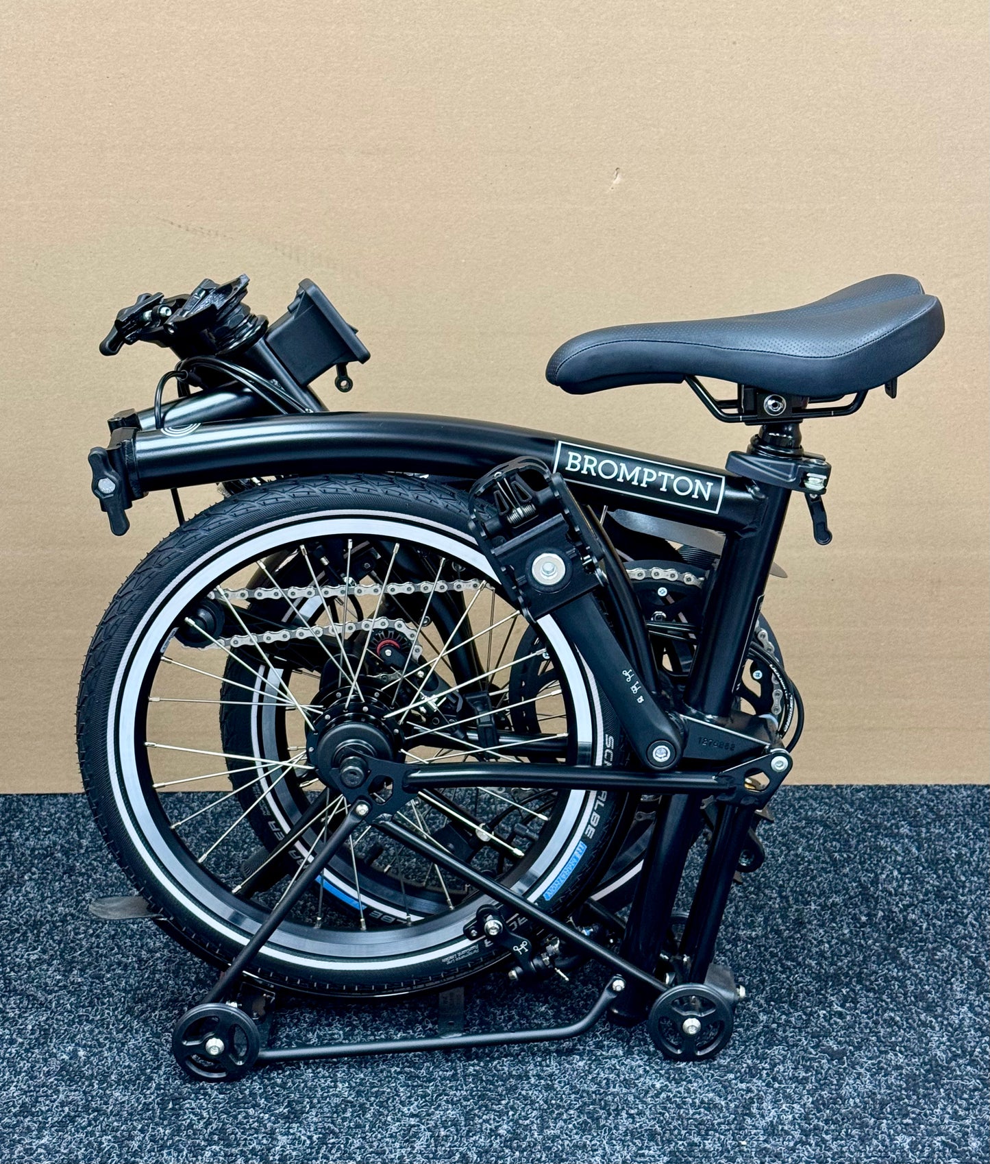 Brompton C Line 12-Speed Mid-HB All Black w/Roller Rack