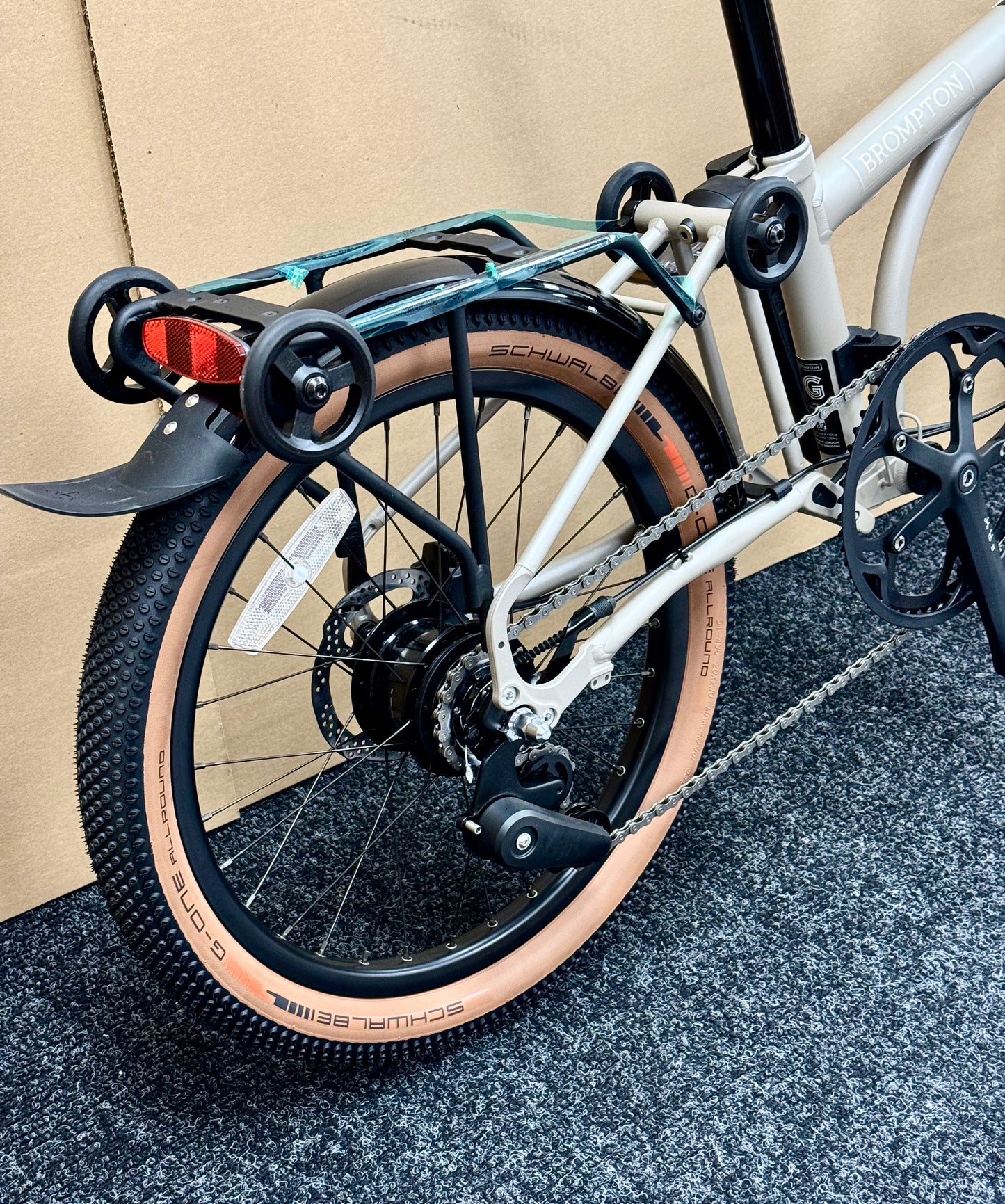 Brompton G Line 8-Speed Large "Mini-Marred" Trail Dust White