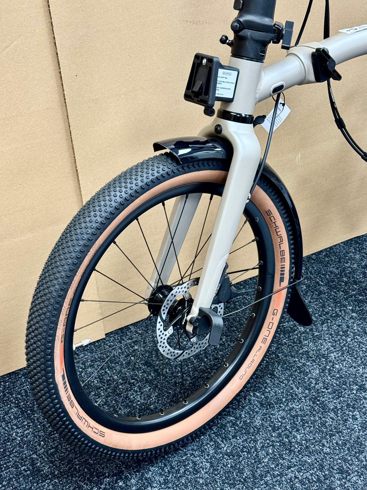 Brompton G Line 8-Speed Large "Mini-Marred" Trail Dust White