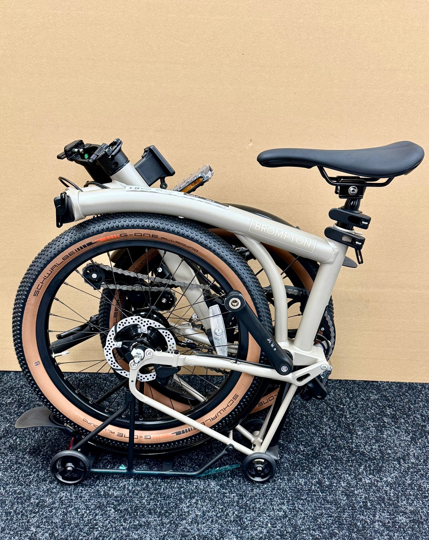 Brompton G Line 8-Speed Large "Mini-Marred" Trail Dust White