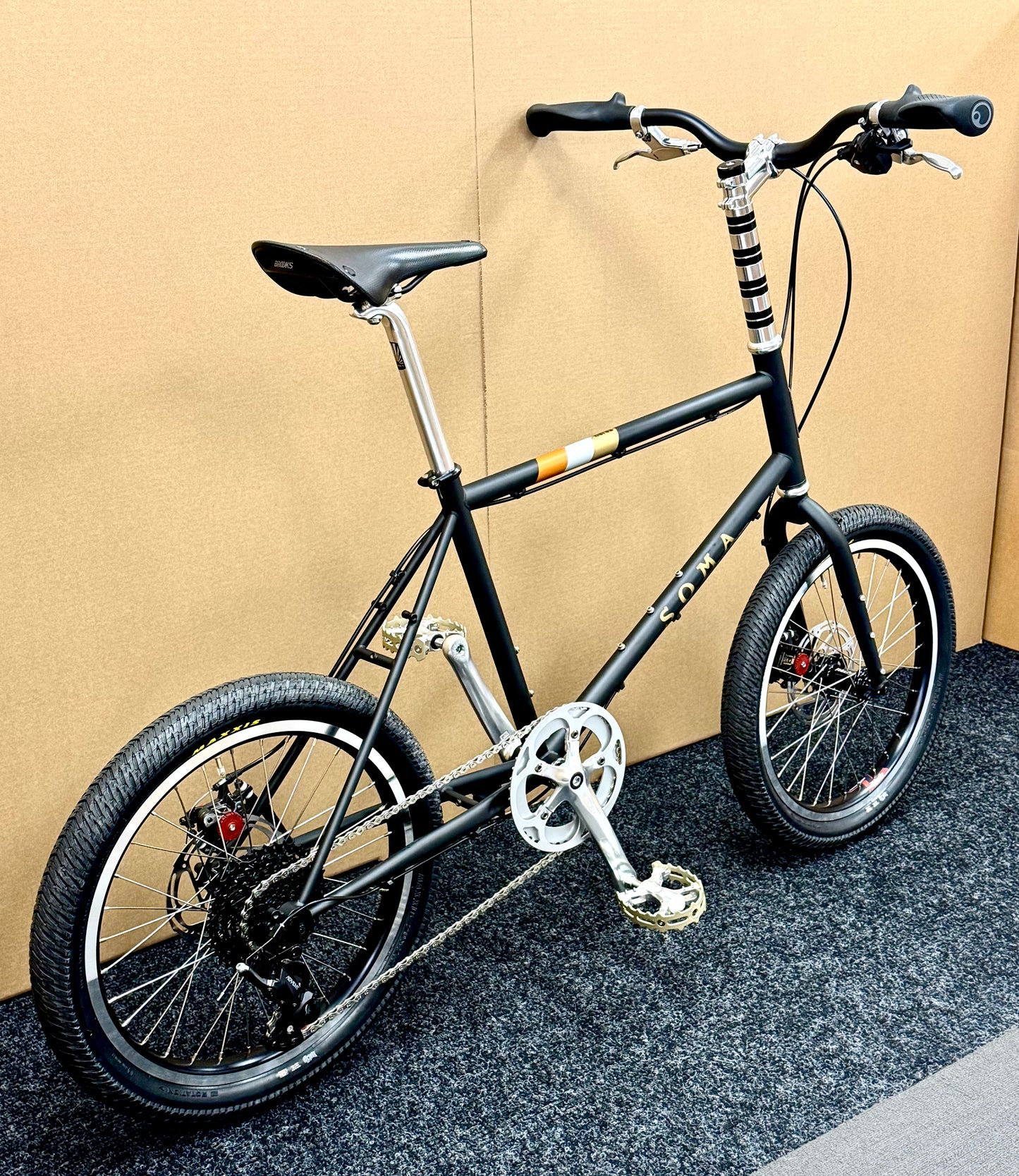 Soma Rufus Matte Black Medium