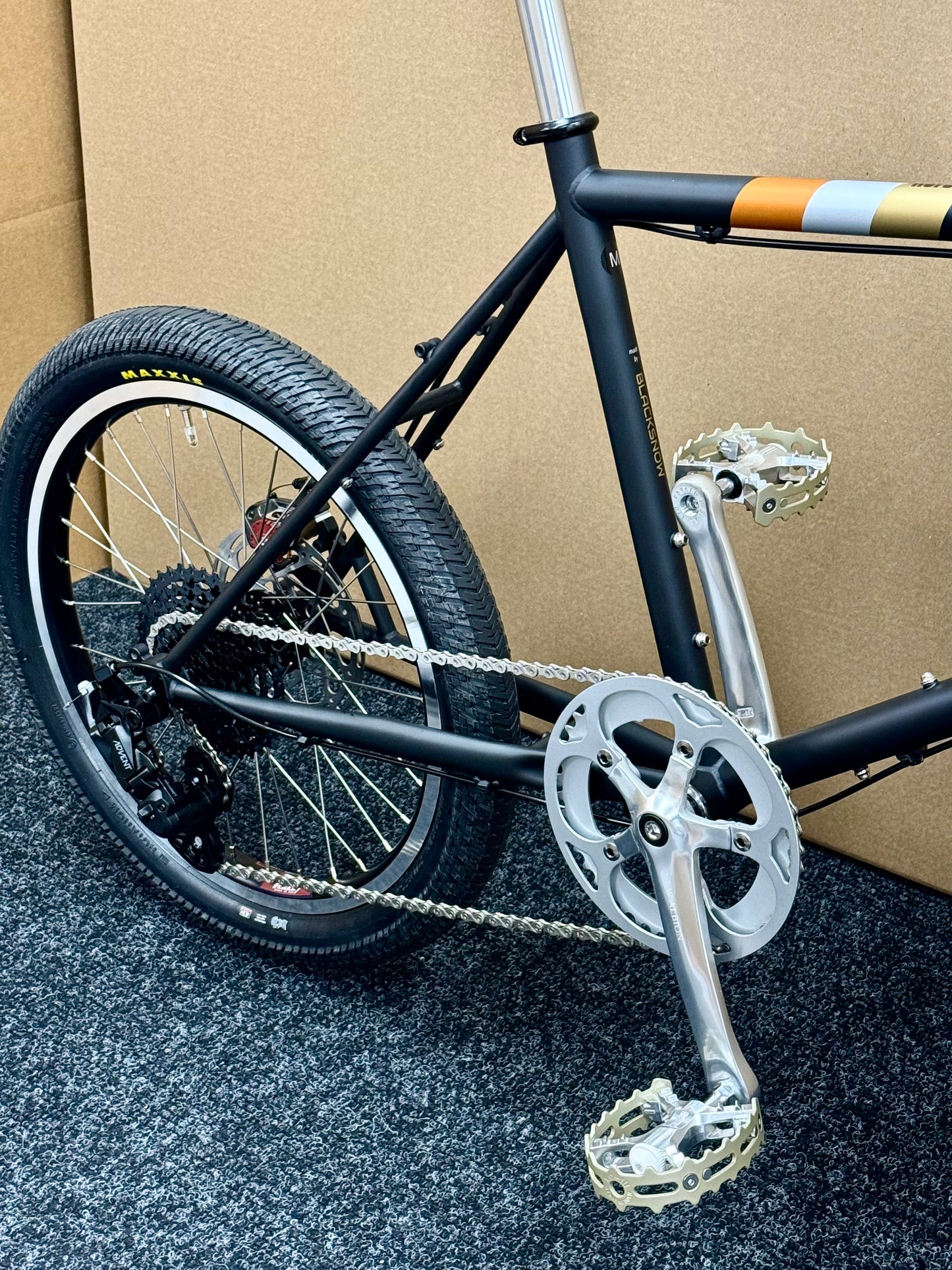 Soma Rufus Matte Black Medium