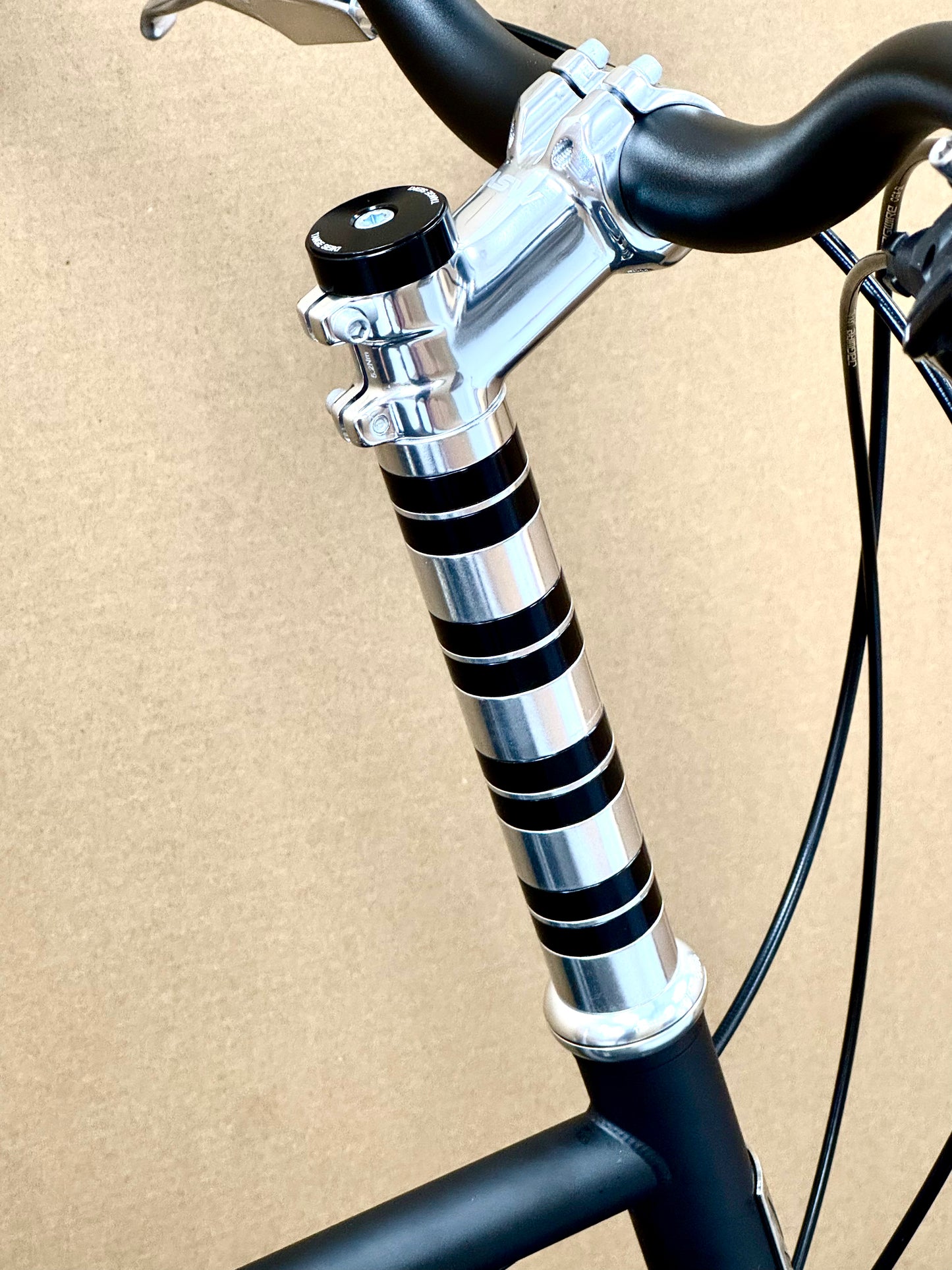 Soma Rufus Matte Black Medium