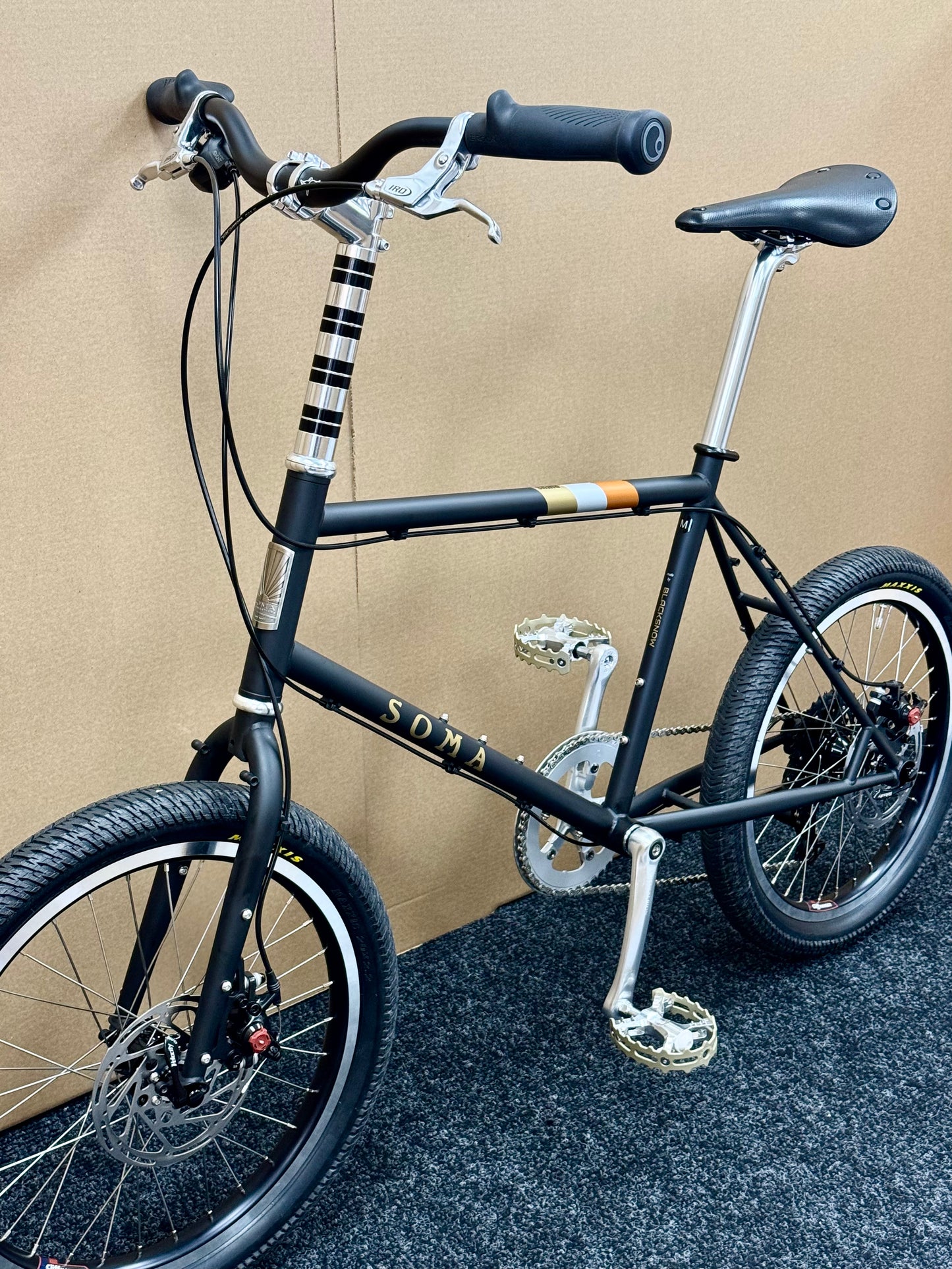 Soma Rufus Matte Black Medium