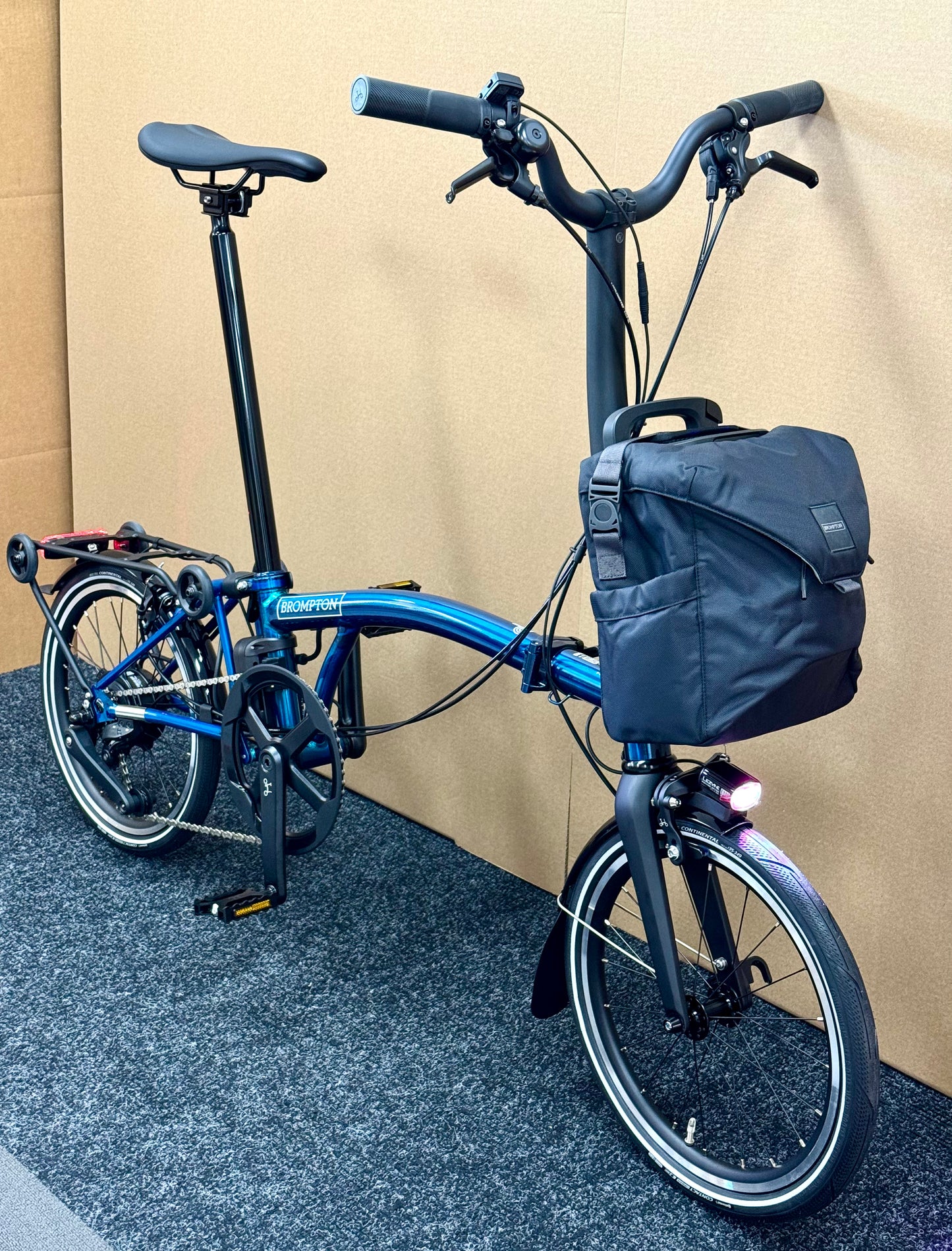 Brompton P Line Electric 4-Speed High-HB with e-Motiq System, Pacific Blue Lacquer