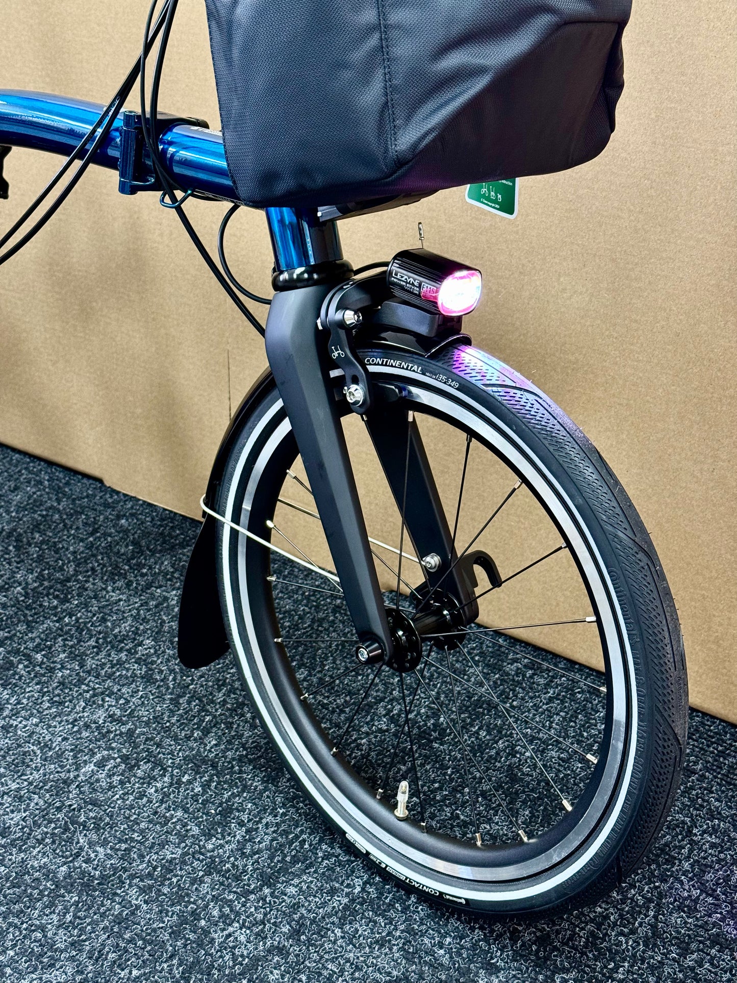 Brompton P Line Electric 4-Speed High-HB with e-Motiq System, Pacific Blue Lacquer