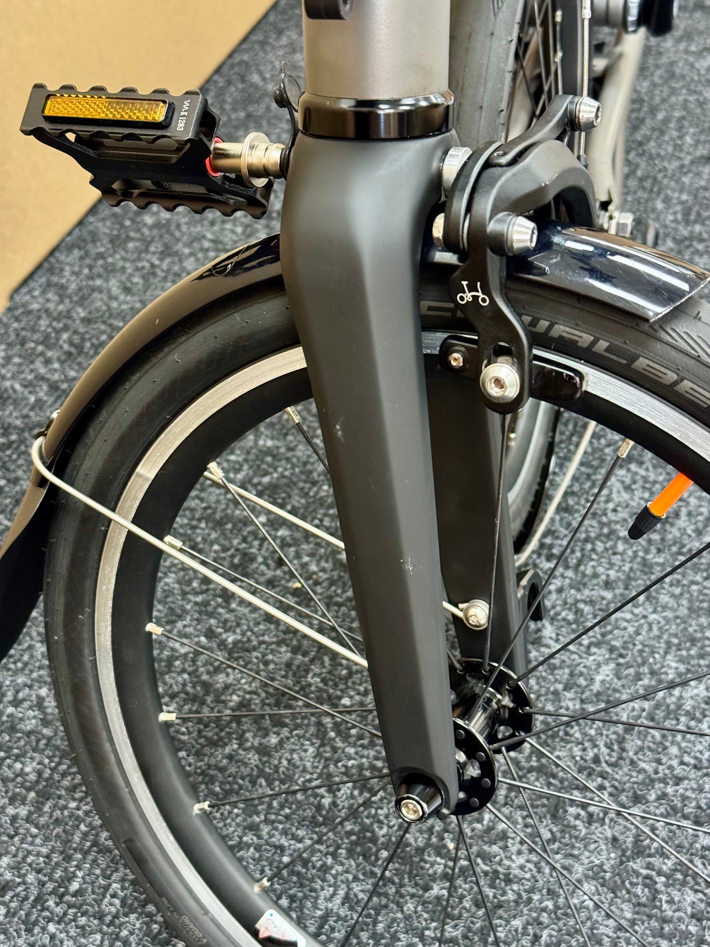 Brompton Pre-Owned T Line 12-Speed Mid-HB