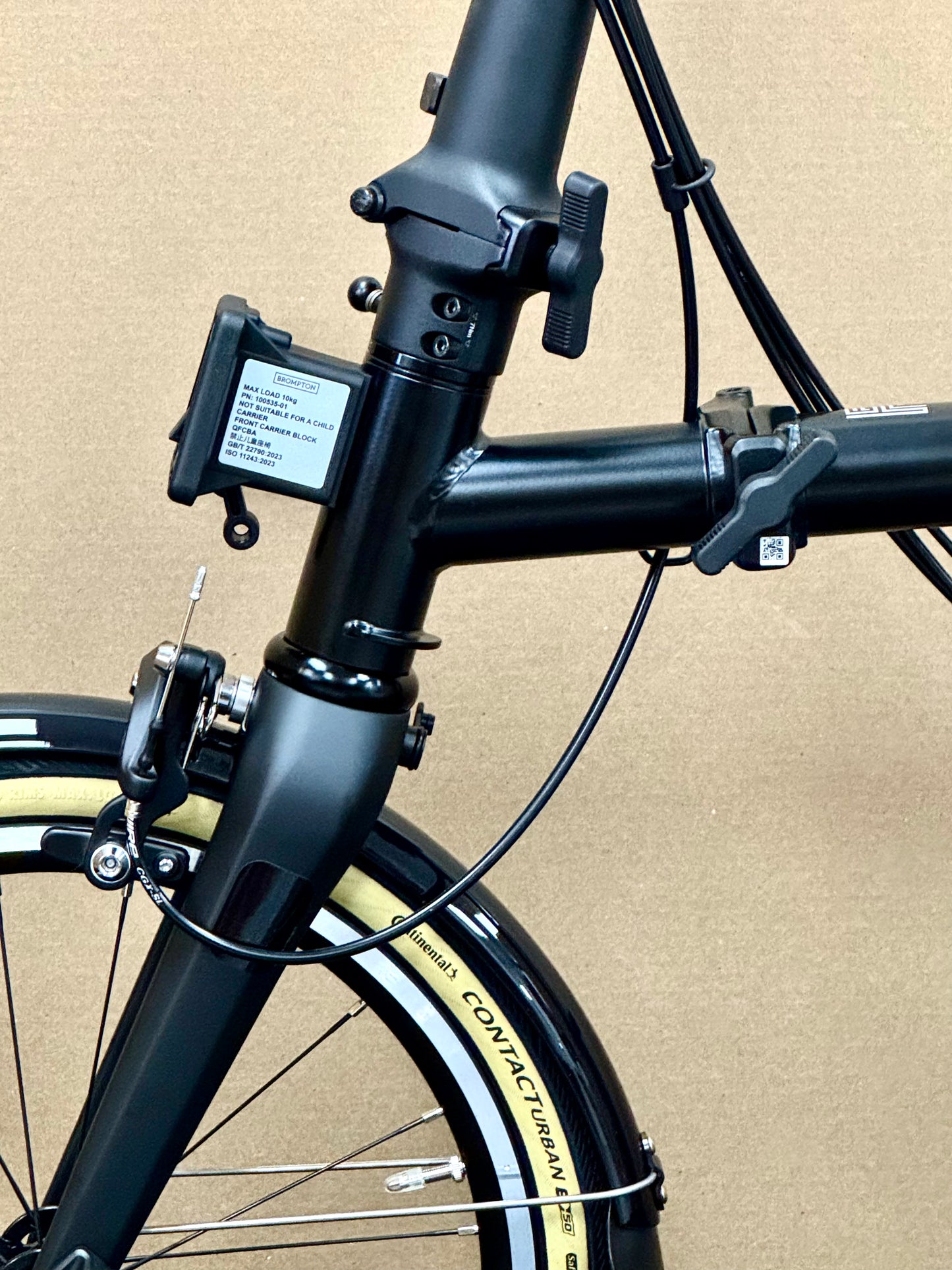 Brompton P Line 12-Speed Mid-HB All Black w/Roller Rack