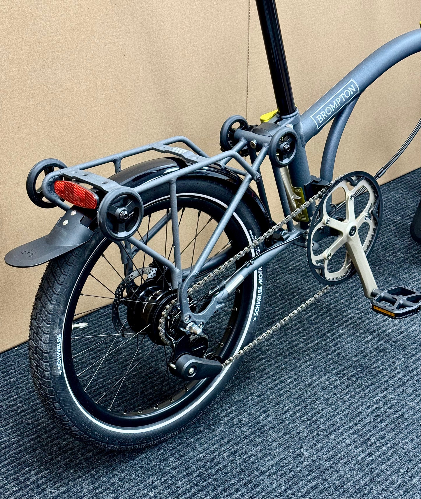Brompton x and wander G Line 8-Speed Medium Frame