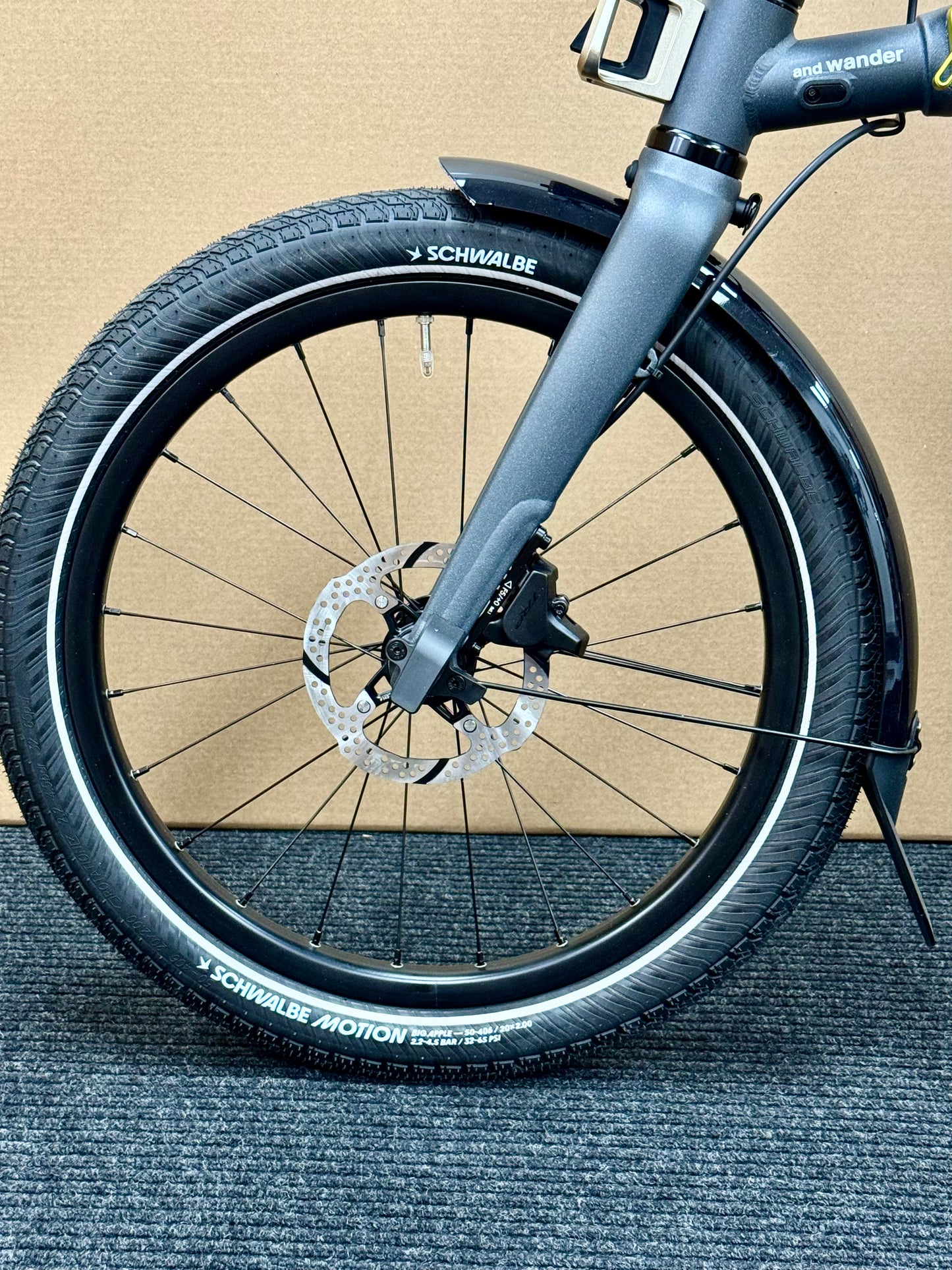 Brompton x and wander G Line 8-Speed Medium Frame