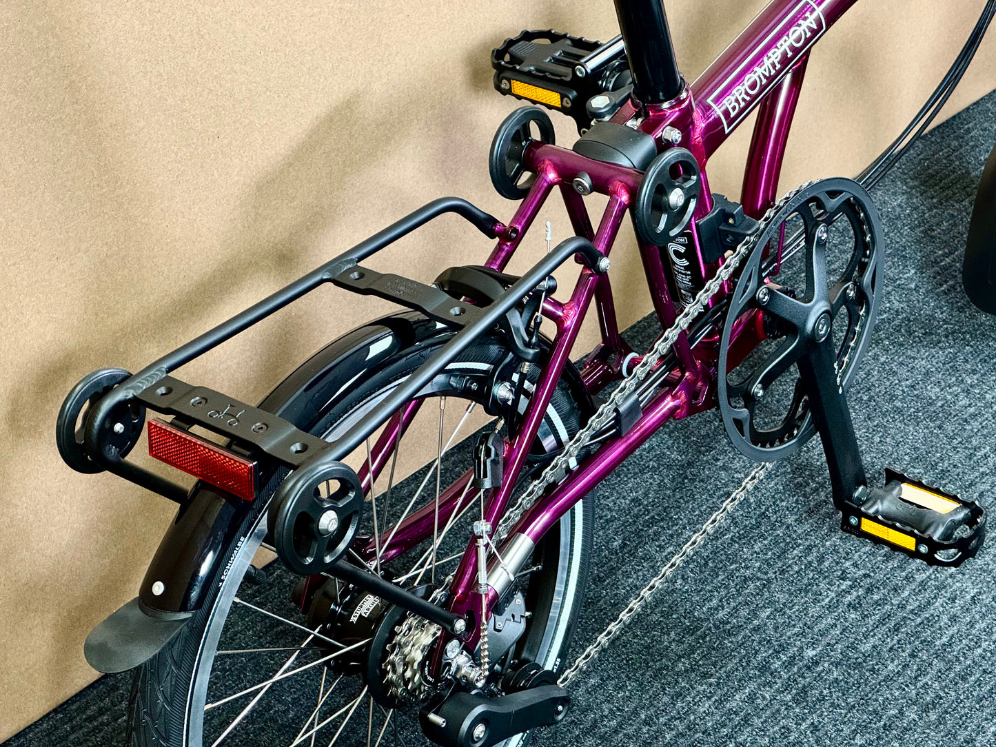 Brompton C Line 12-Speed Mid-HB Amethyst Lacquer w/Roller Rack