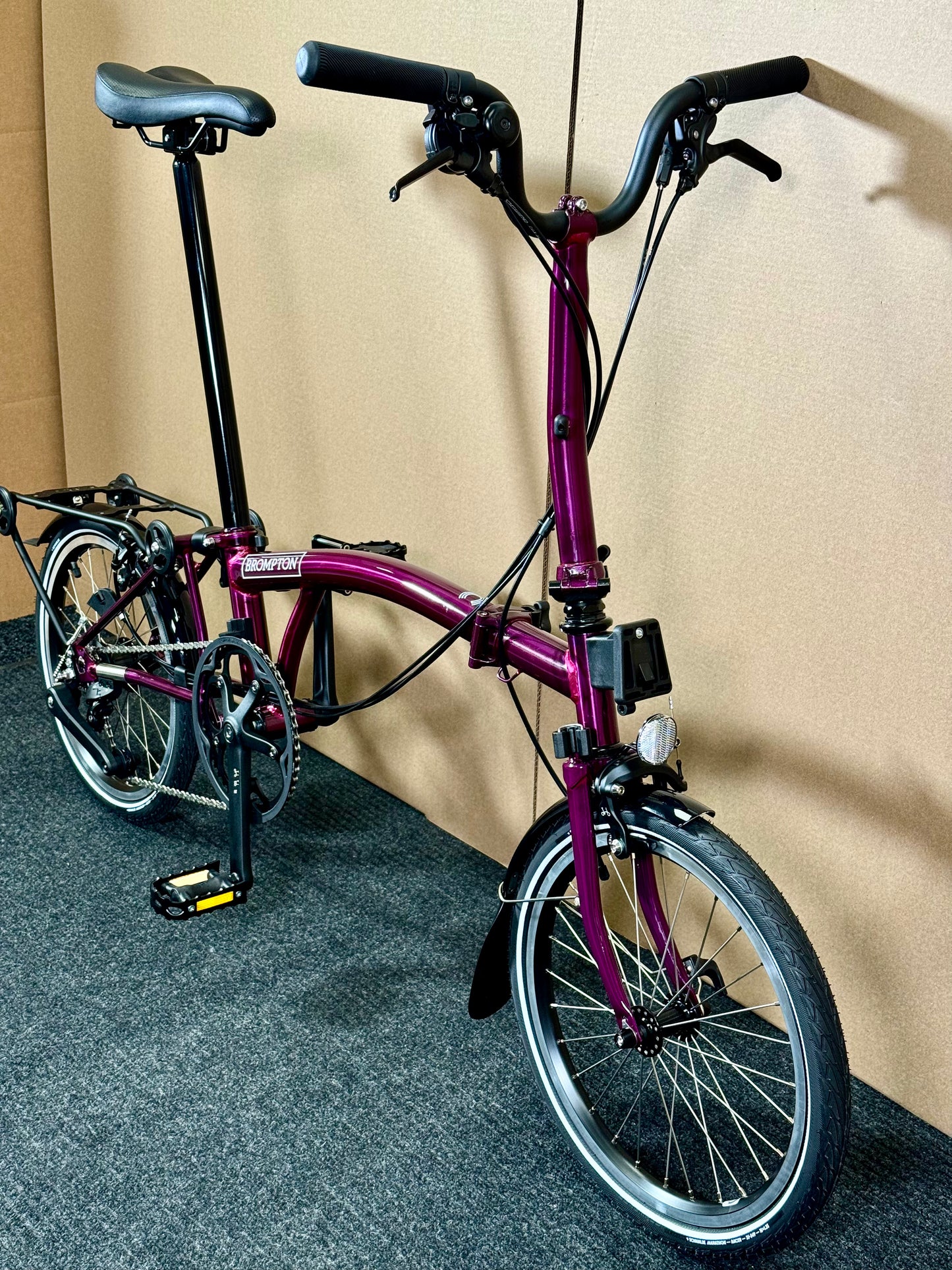 Brompton C Line 12-Speed Mid-HB Amethyst Lacquer w/Roller Rack