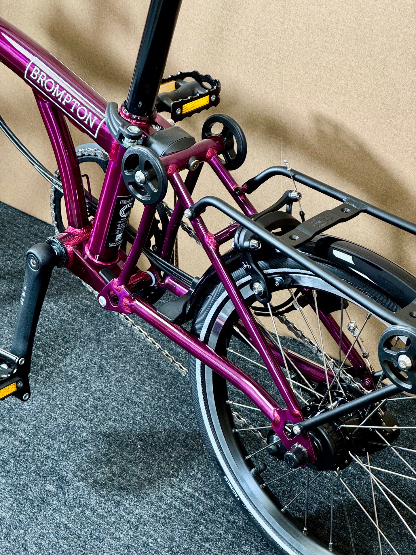 Brompton C Line 12-Speed Mid-HB Amethyst Lacquer w/Roller Rack