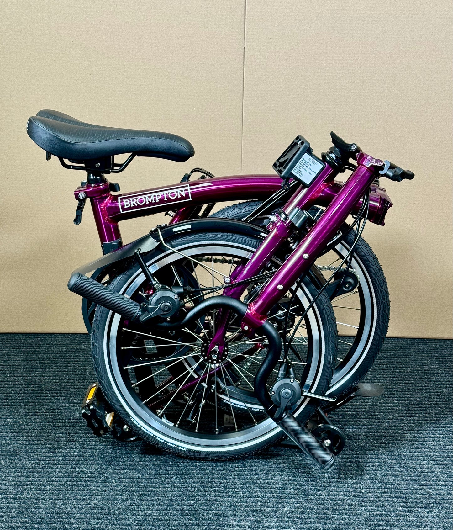 Brompton C Line 12-Speed Mid-HB Amethyst Lacquer w/Roller Rack