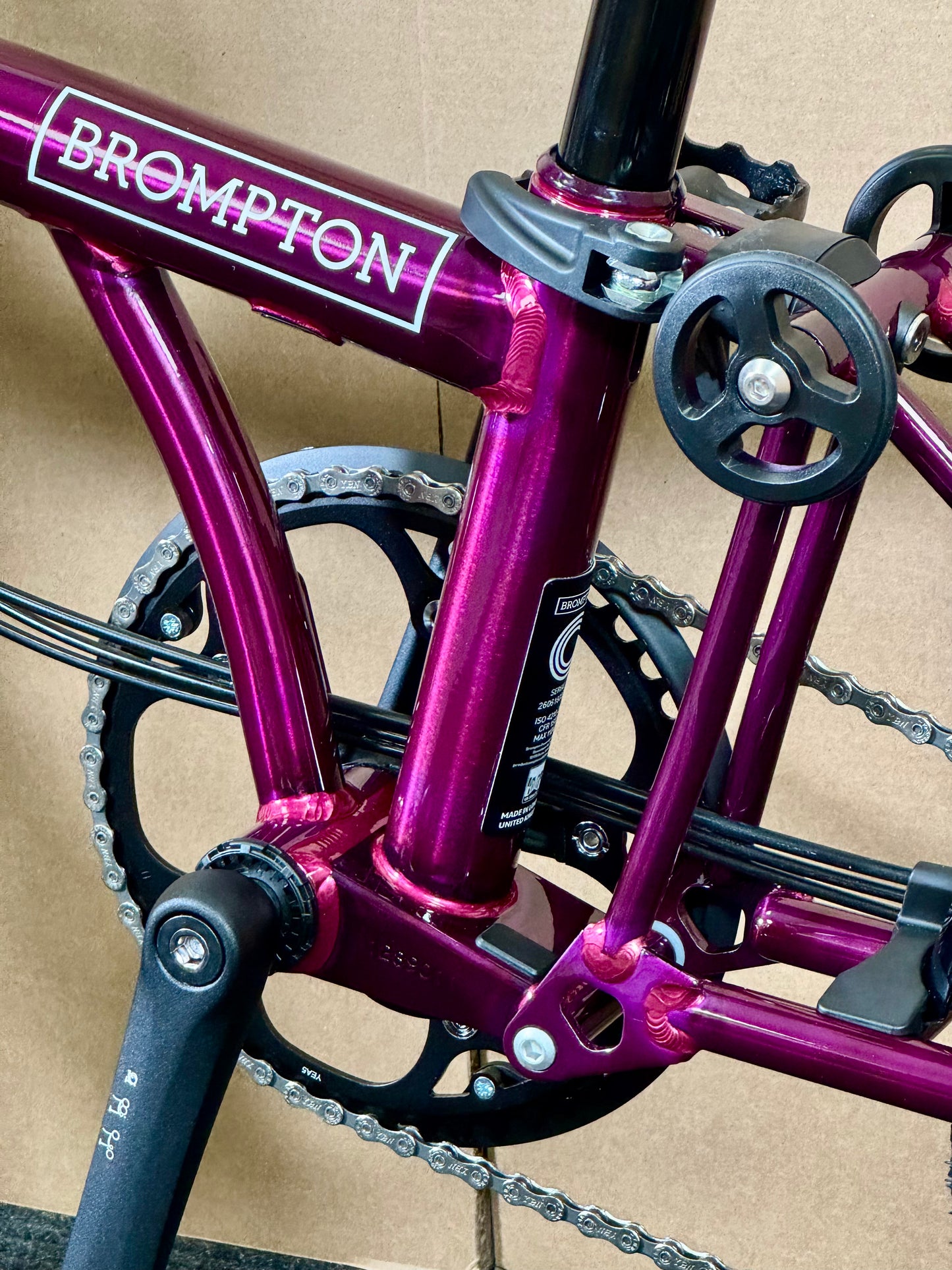 Brompton C Line 12-Speed High-HB Amethyst Lacquer w/Roller Rack