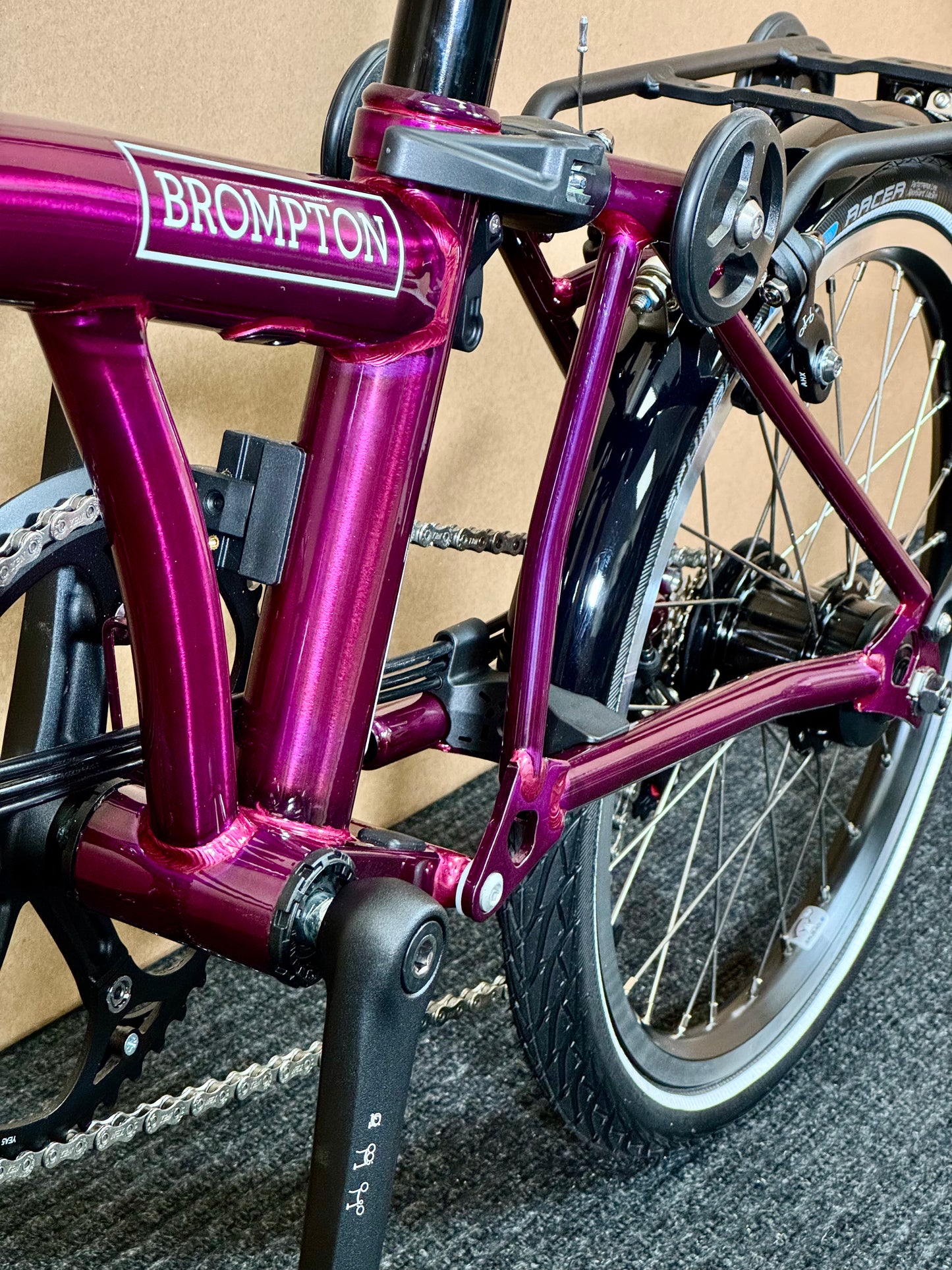 Brompton C Line 12-Speed High-HB Amethyst Lacquer w/Roller Rack