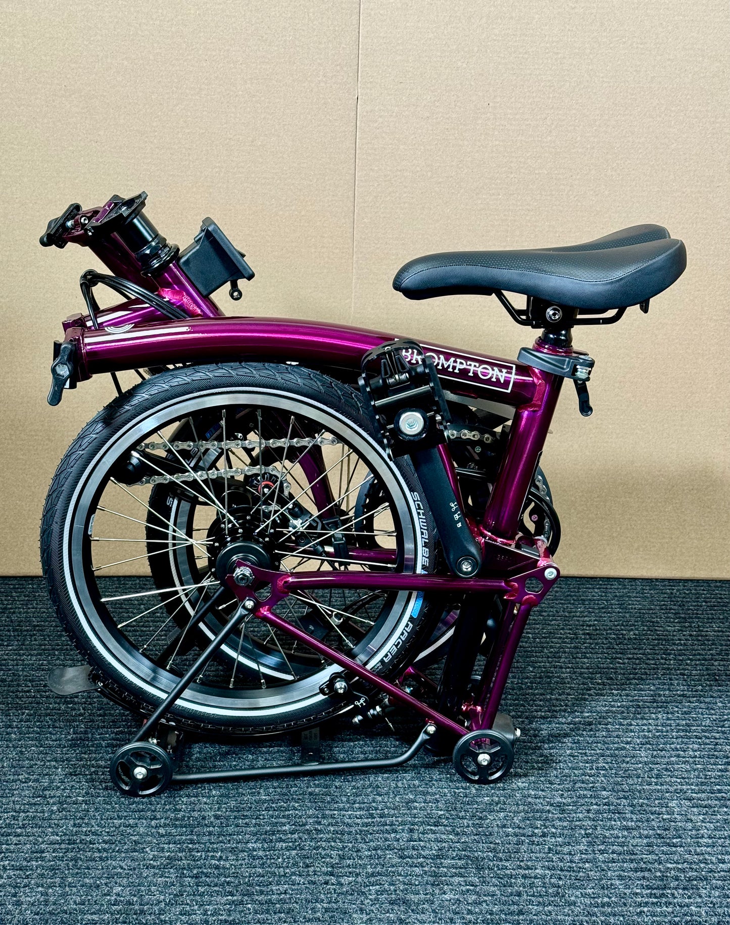 Brompton C Line 12-Speed High-HB Amethyst Lacquer w/Roller Rack