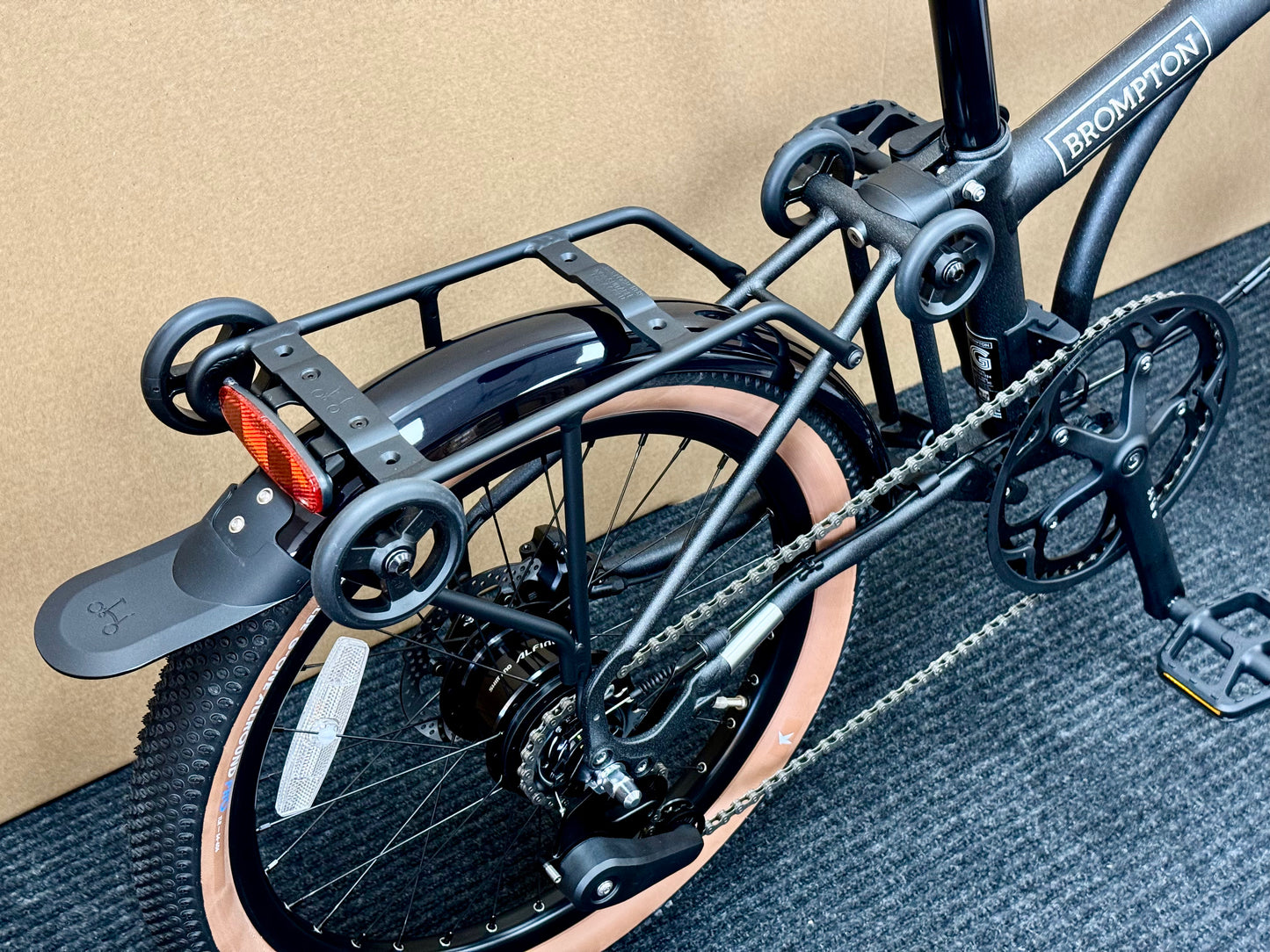 Brompton G Line 8-Speed Space Black