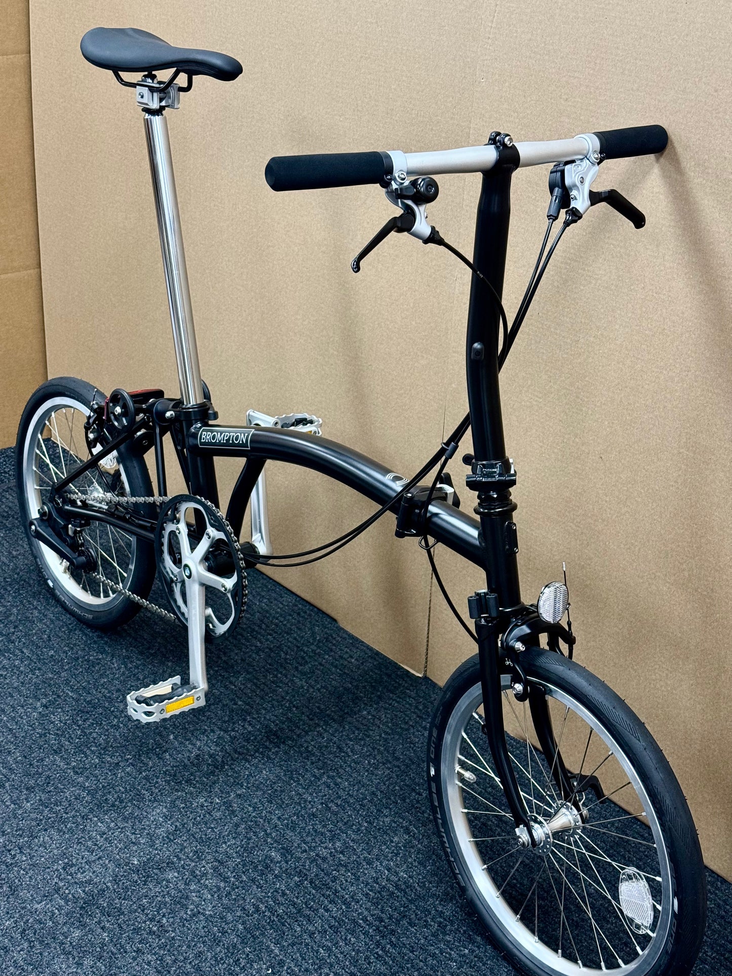 Brompton C Line 2-Speed Low-HB Black