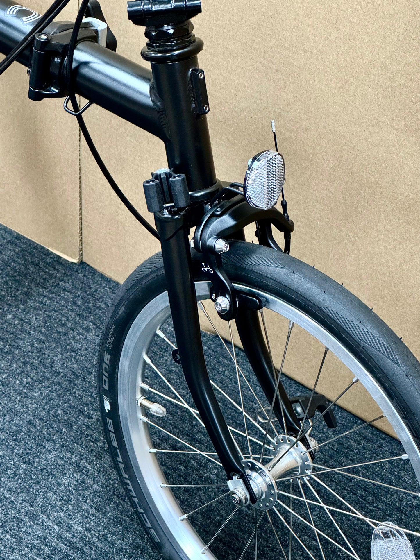 Brompton C Line 2-Speed Low-HB Black