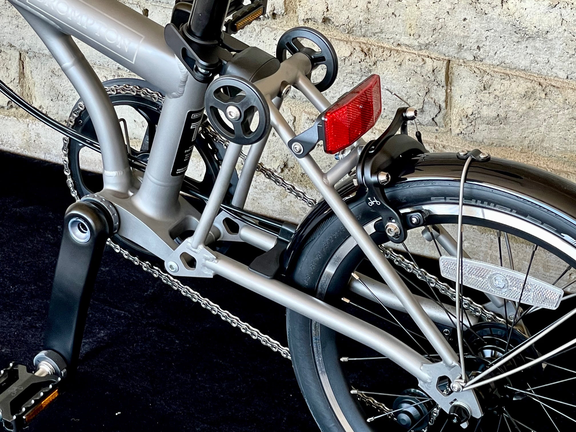 Brompton graphite outlet titanium