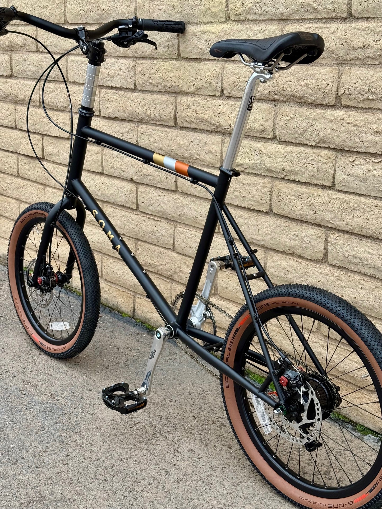 Soma Rufus Matte Black (Large)