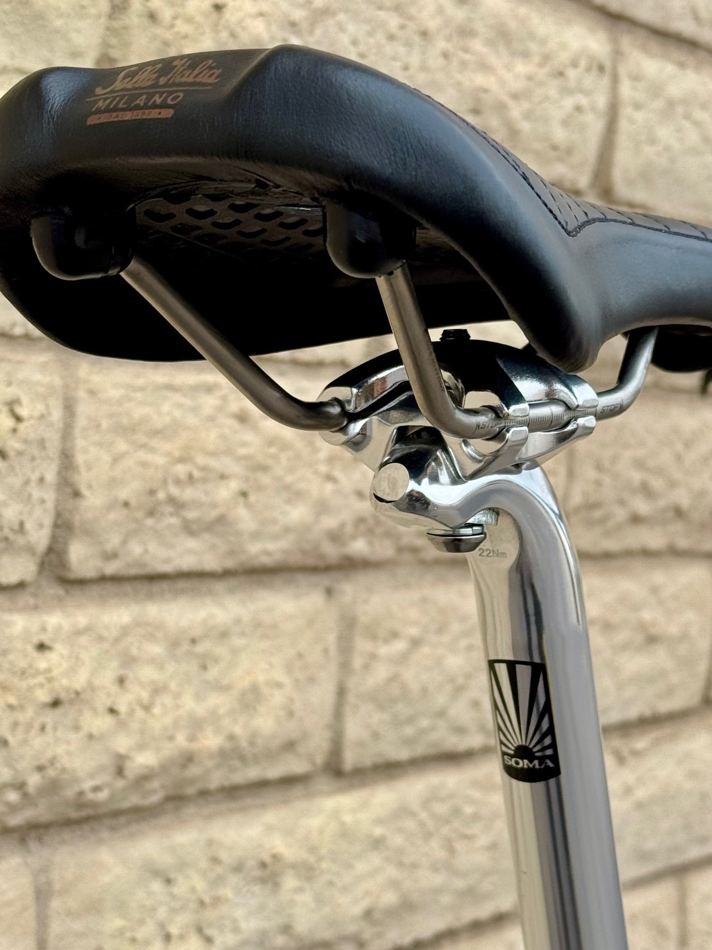 Soma Rufus Matte Black (Large)