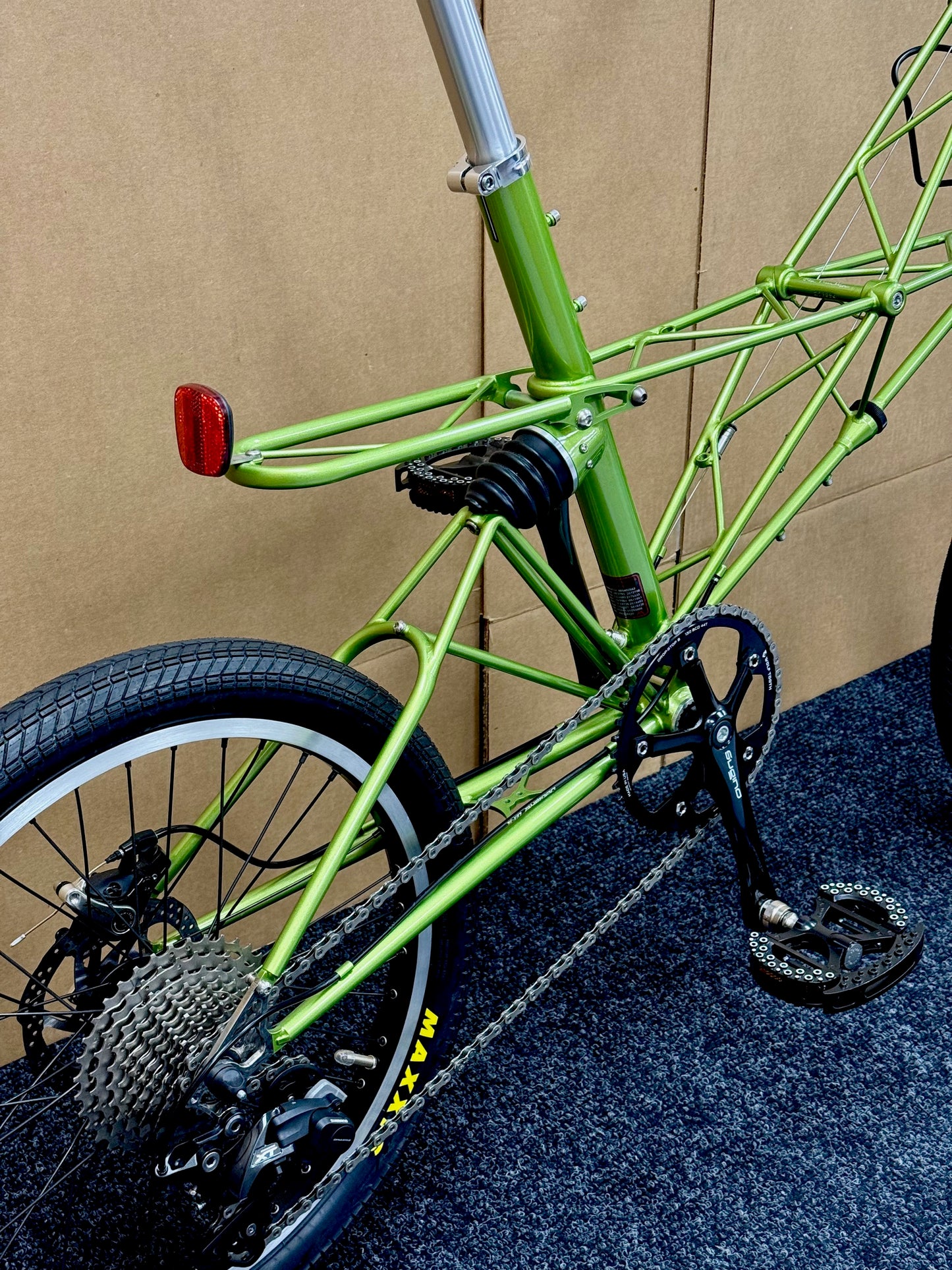 Moulton Pre-Owned XTB Willow Green Metallic