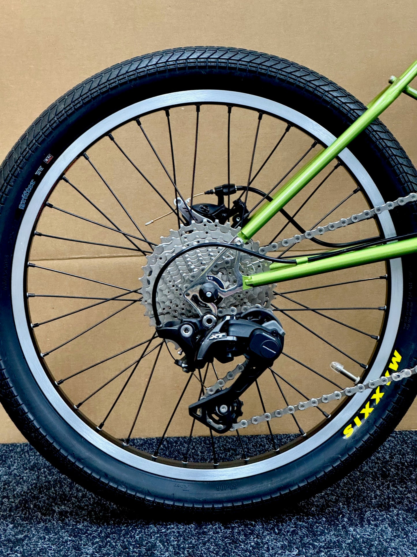 Moulton Pre-Owned XTB Willow Green Metallic