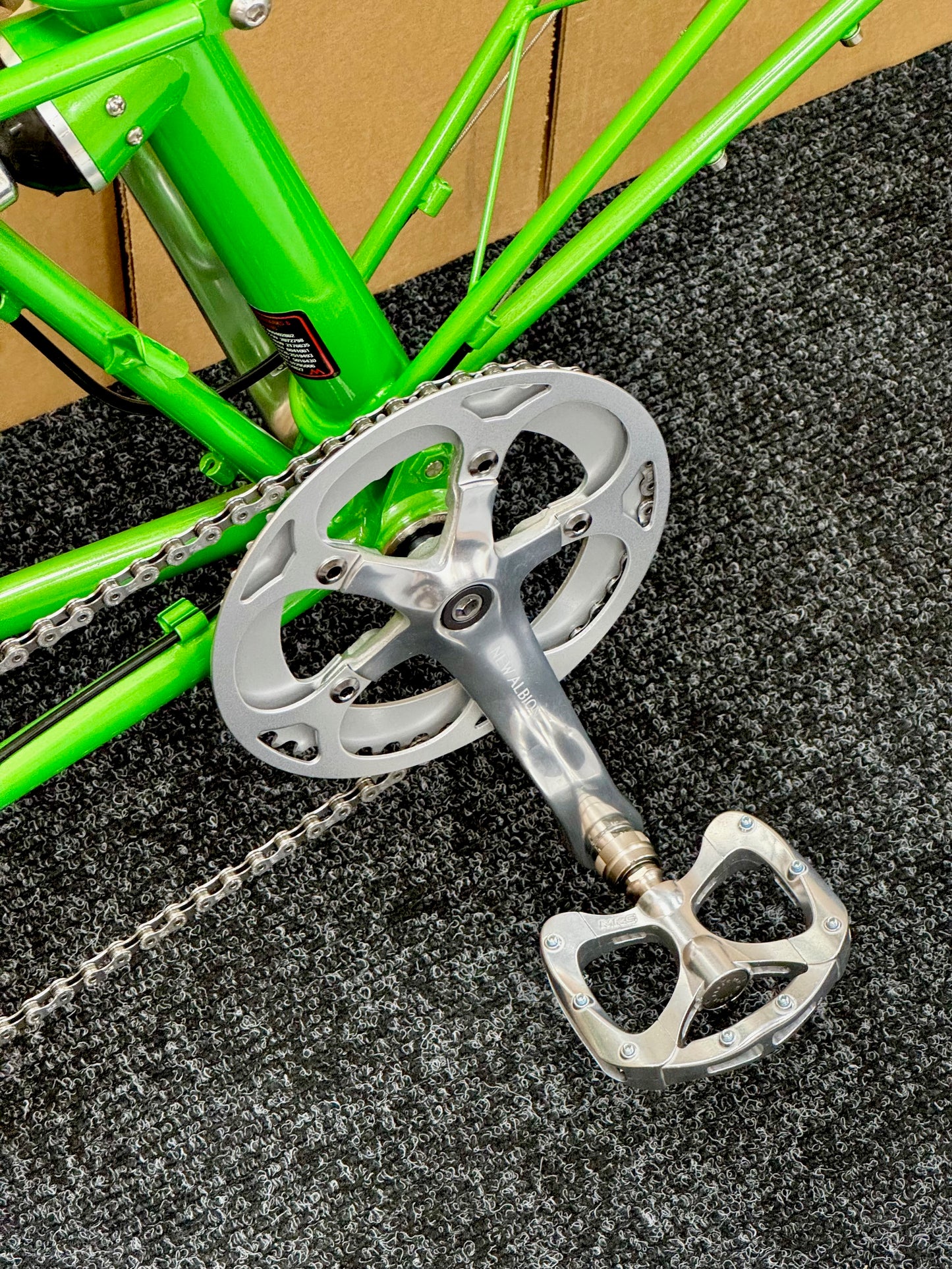 Moulton TSR Wide-Range 9-Speed Bright Green