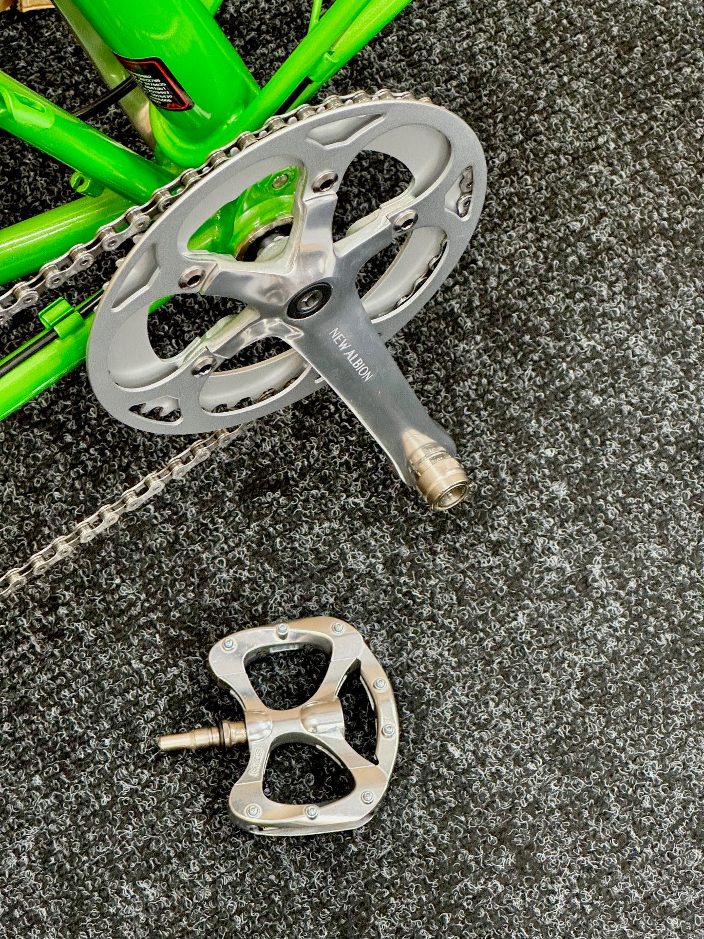 Moulton TSR Wide-Range 9-Speed Bright Green