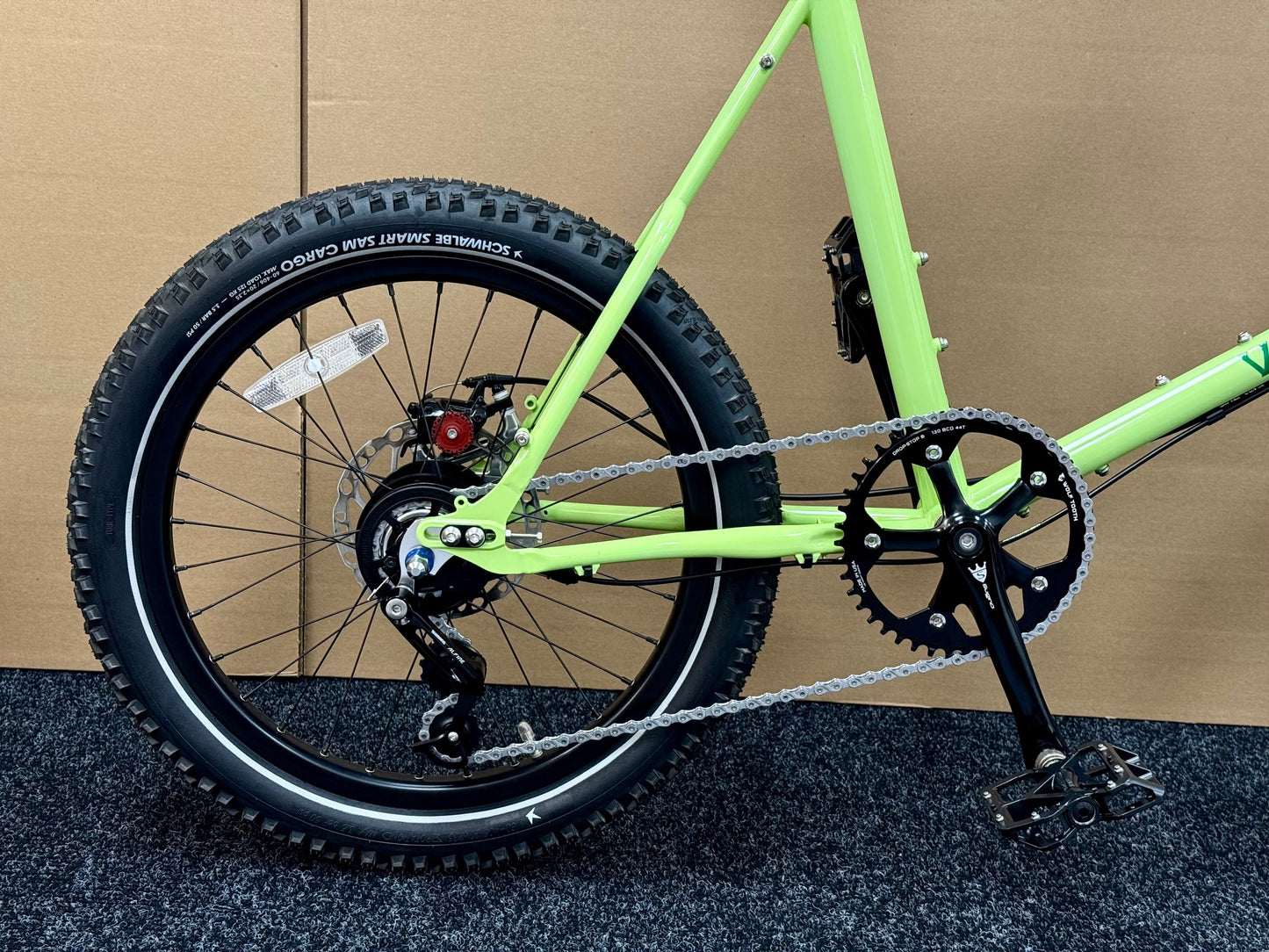 Velo Orange Neutrino