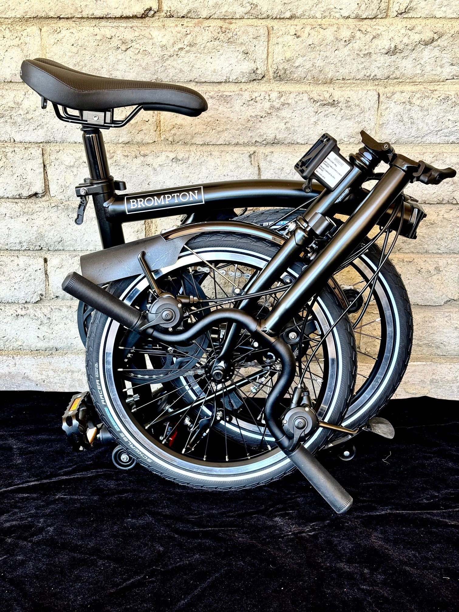 Brompton C Line 6-Speed Mid-HB All Black – PortaPedal Bike