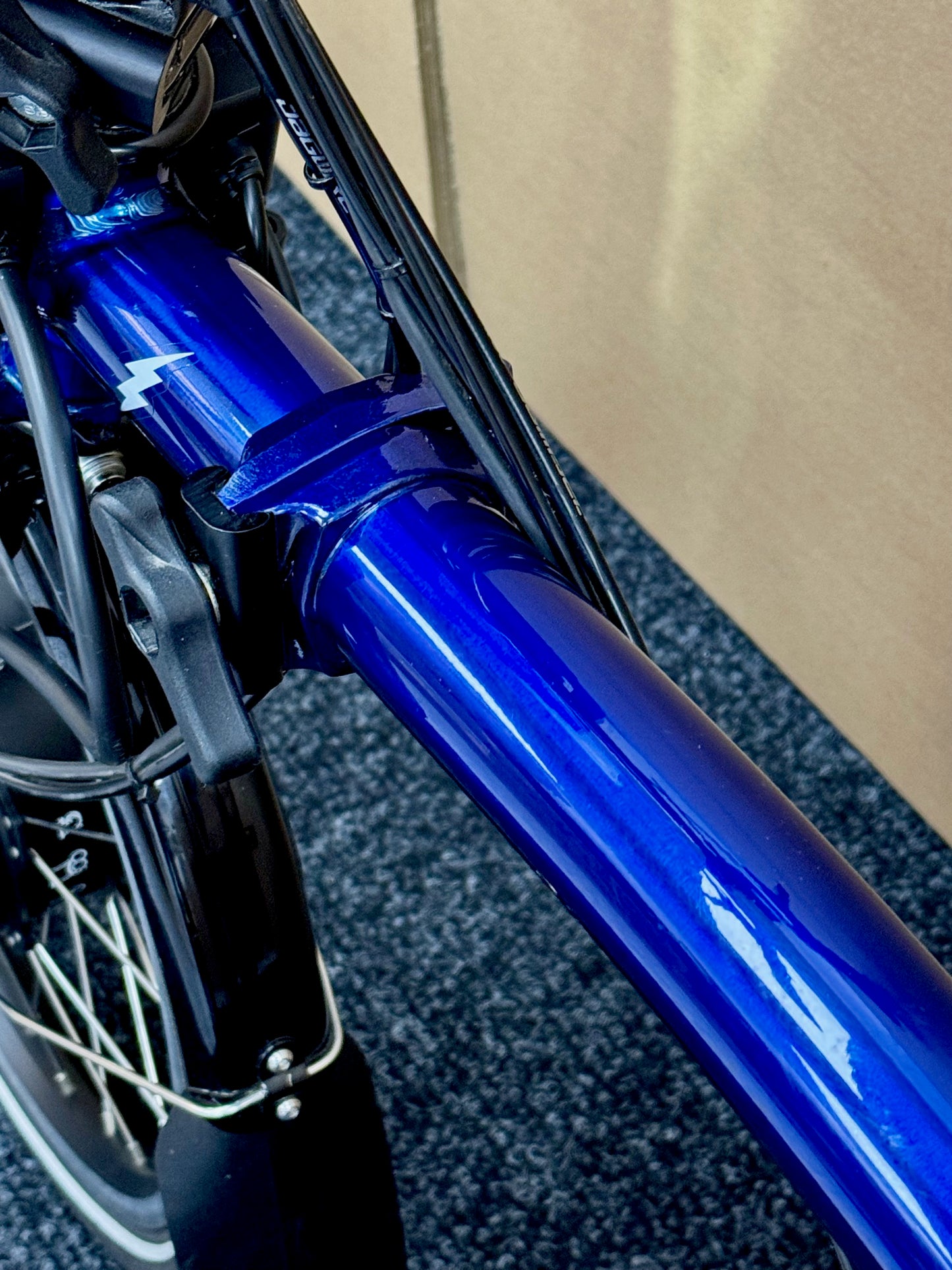 Brompton Pre-Owned 6-Speed Electric Mid-HB Bolt Blue Lacquer