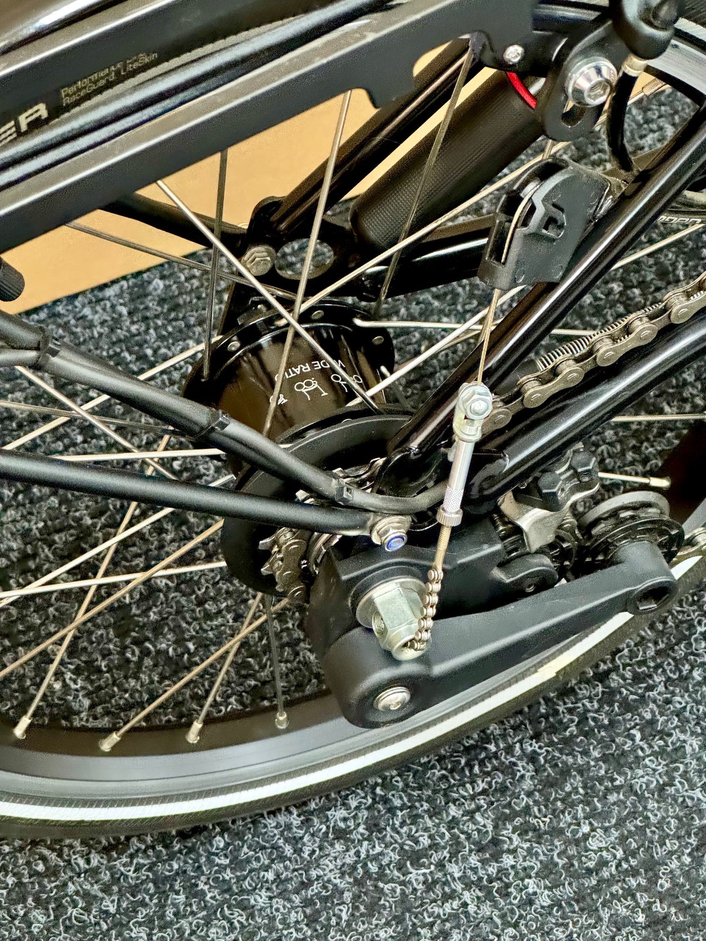 Brompton Pre-Owned 6-Speed Electric Mid-HB Bolt Blue Lacquer