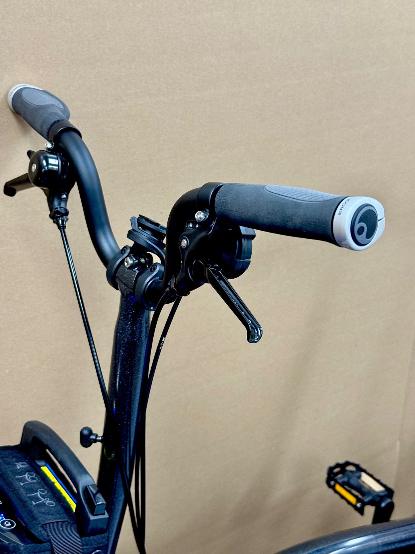 Brompton Pre-Owned P Line 4-Speed Electric Black Metallic