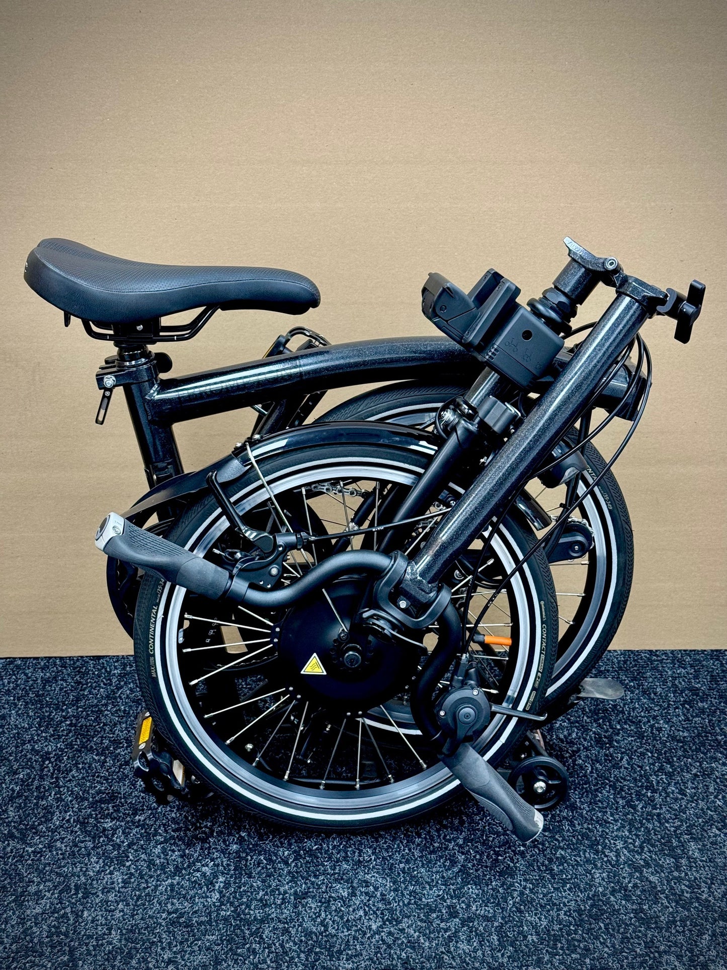 Brompton Pre-Owned P Line 4-Speed Electric Black Metallic