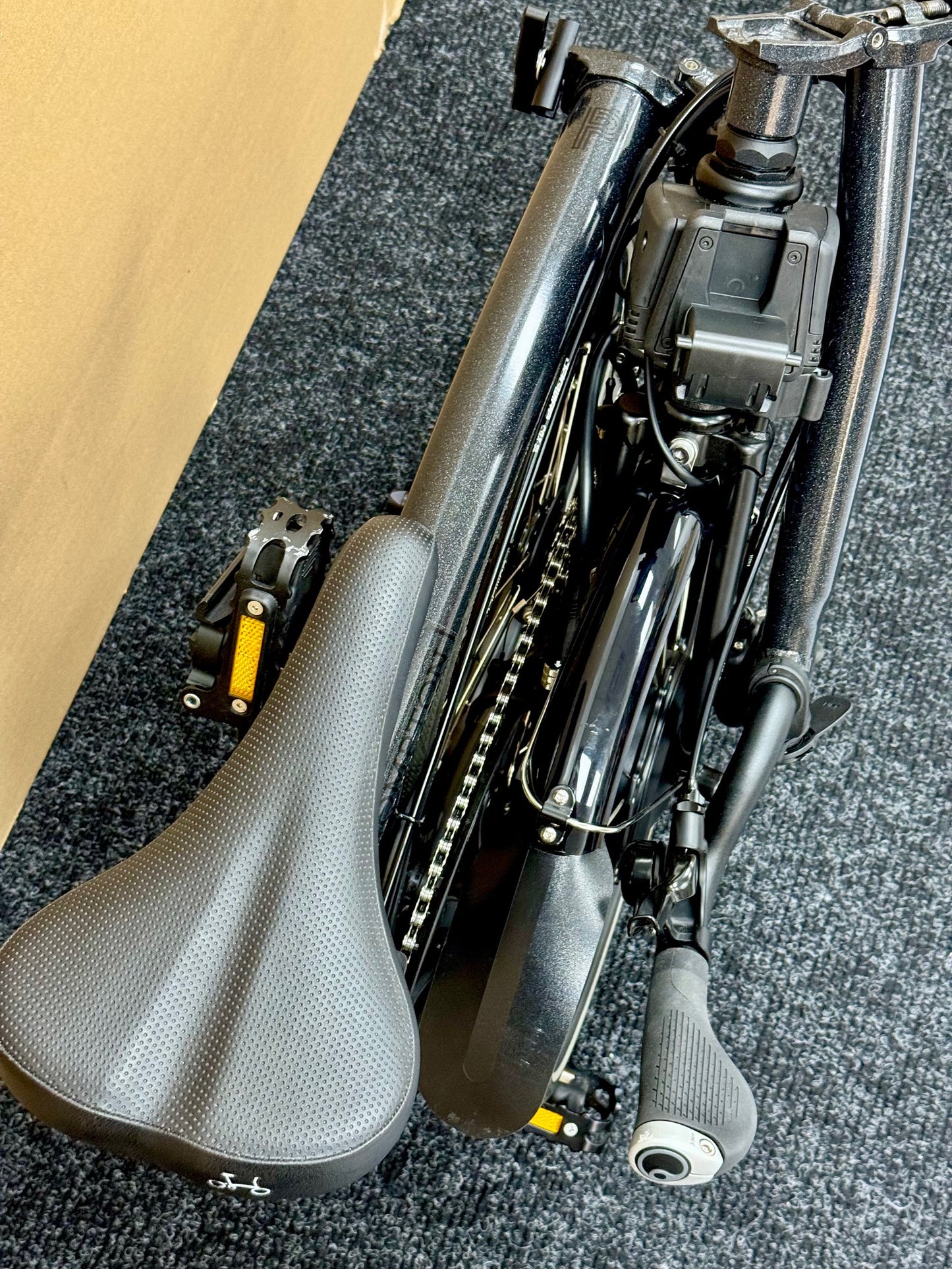 Brompton Pre-Owned P Line 4-Speed Electric Black Metallic