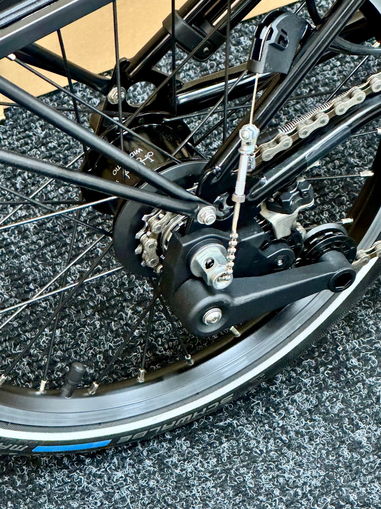 Brompton Pre-Owned Superlight High-HB 6-Speed Flame Lacquer