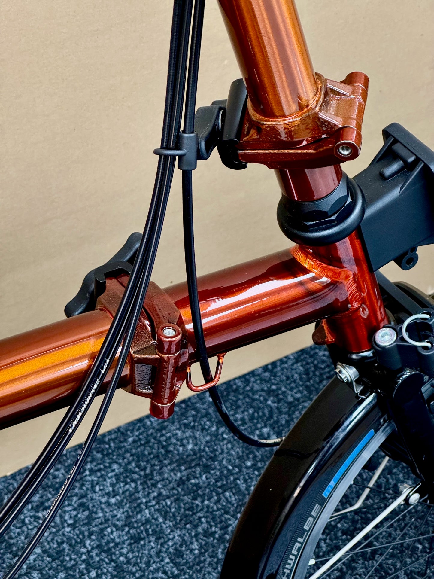 Brompton Pre-Owned Superlight High-HB 6-Speed Flame Lacquer